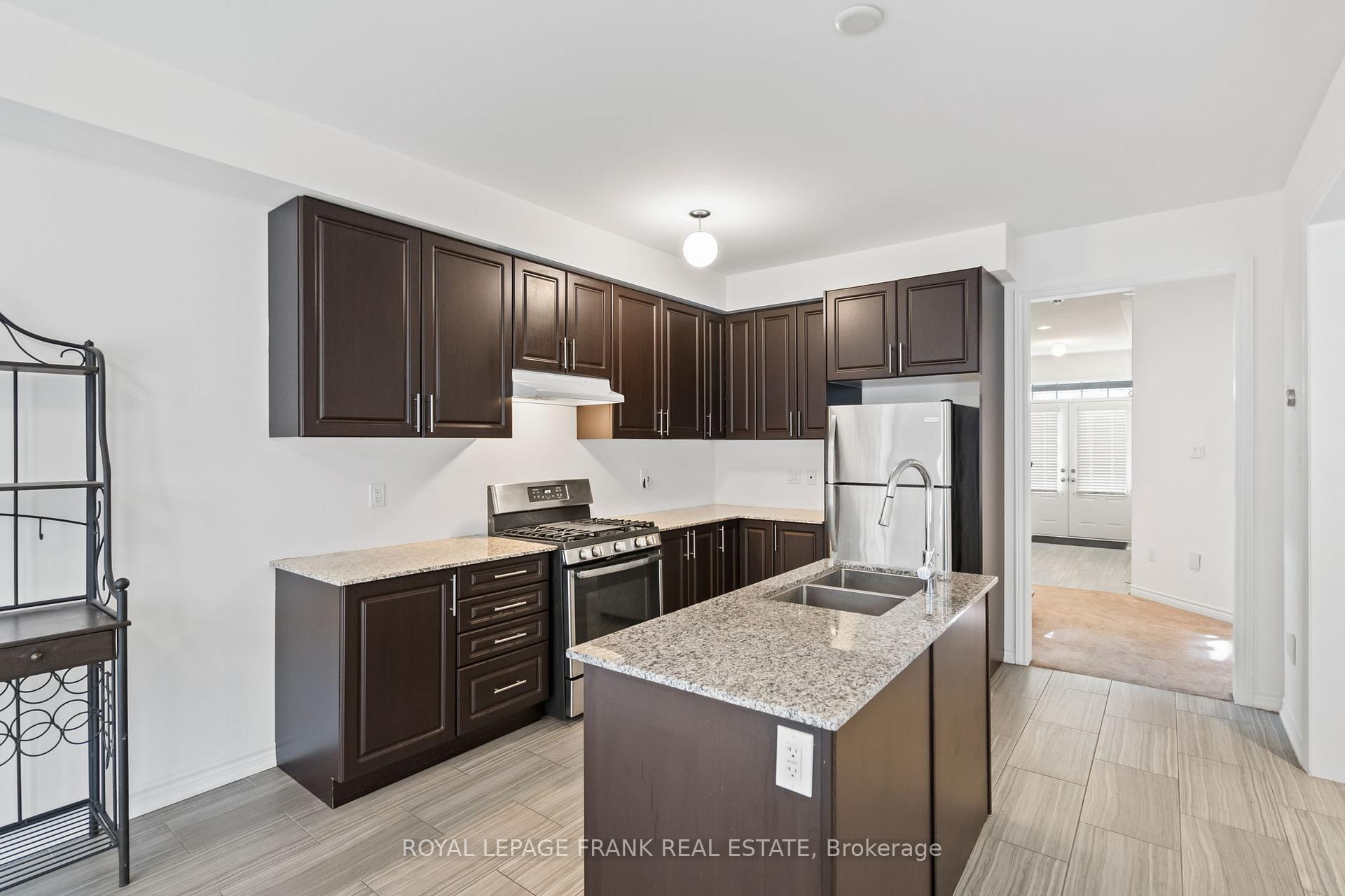 Photo 12 of 62 Terry Crescent, Clarington, Bowmanville — HOMEH