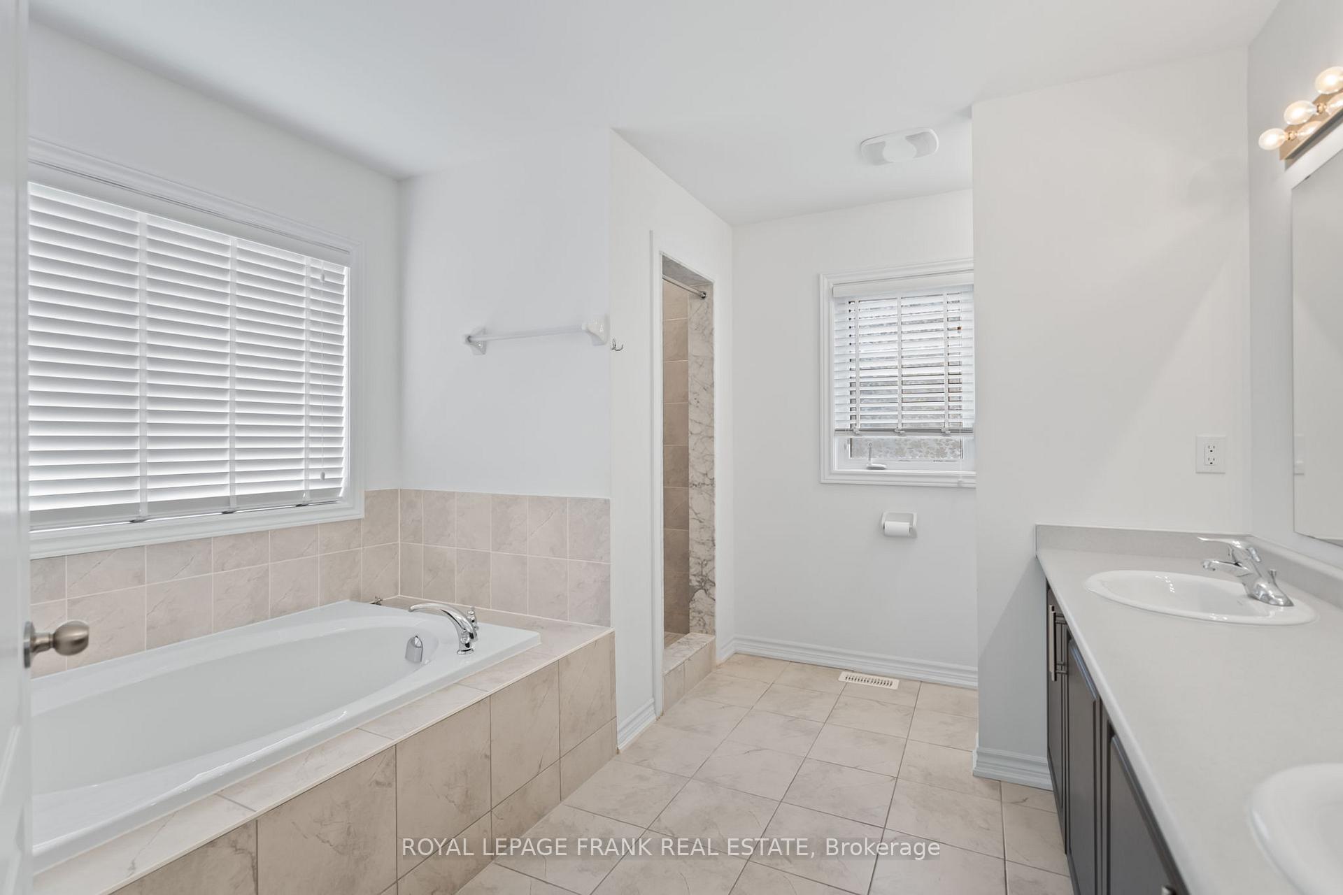Photo 20 of 62 Terry Crescent, Clarington, Bowmanville — HOMEH