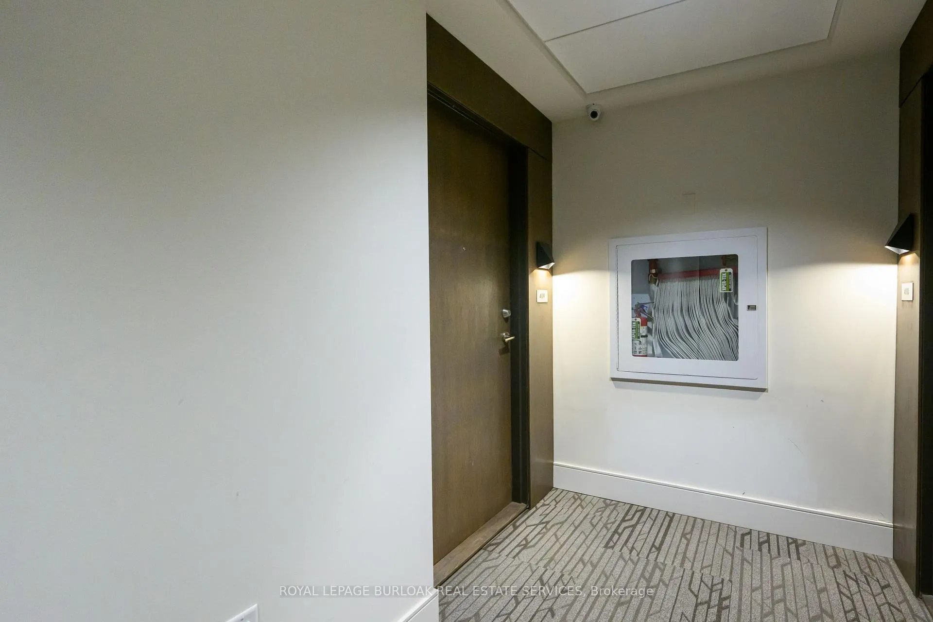 Photo 11 of Unit 409, 16 Markle Crescent, Hamilton, Ancaster — HOMEH