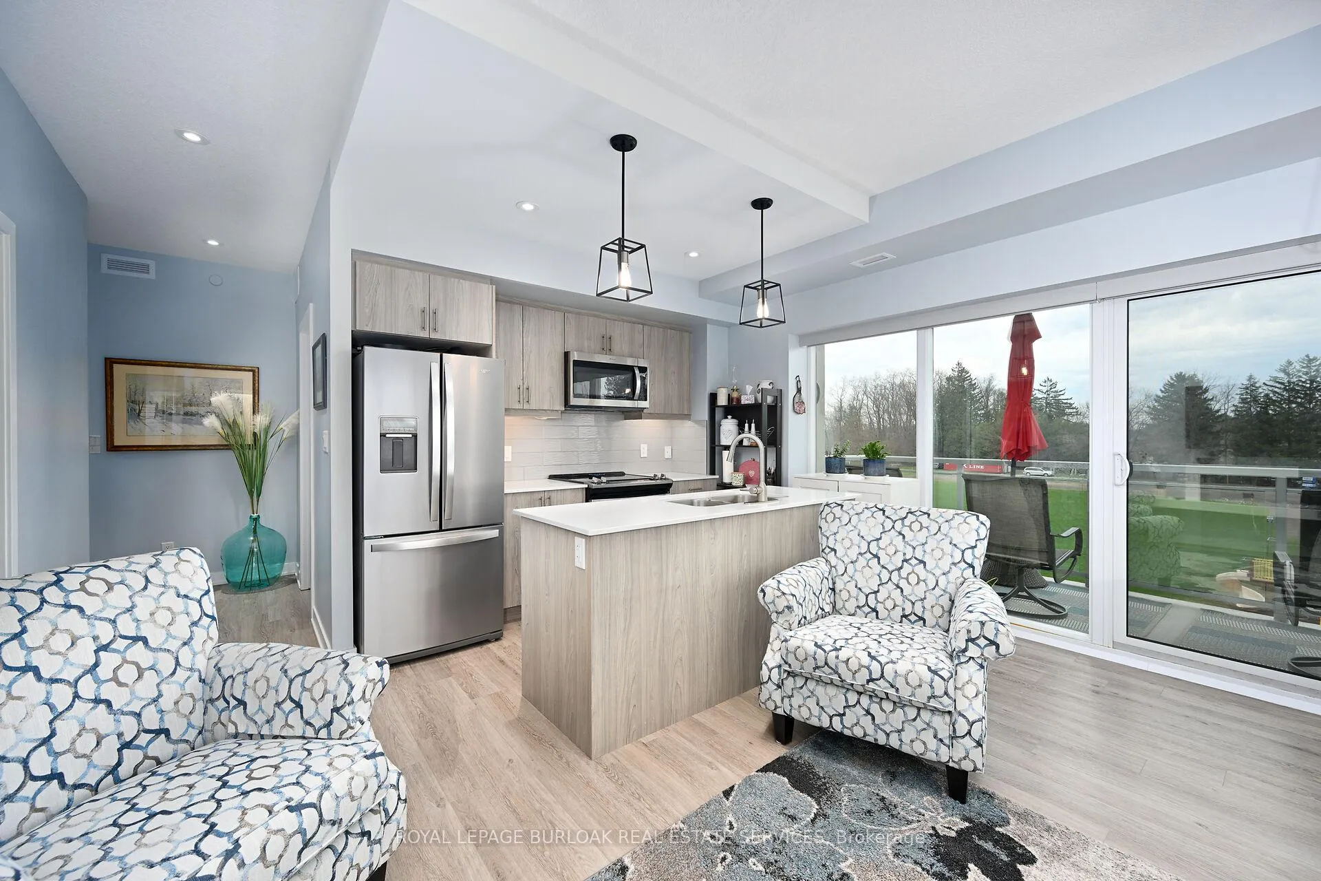 Photo 15 of Unit 409, 16 Markle Crescent, Hamilton, Ancaster — HOMEH