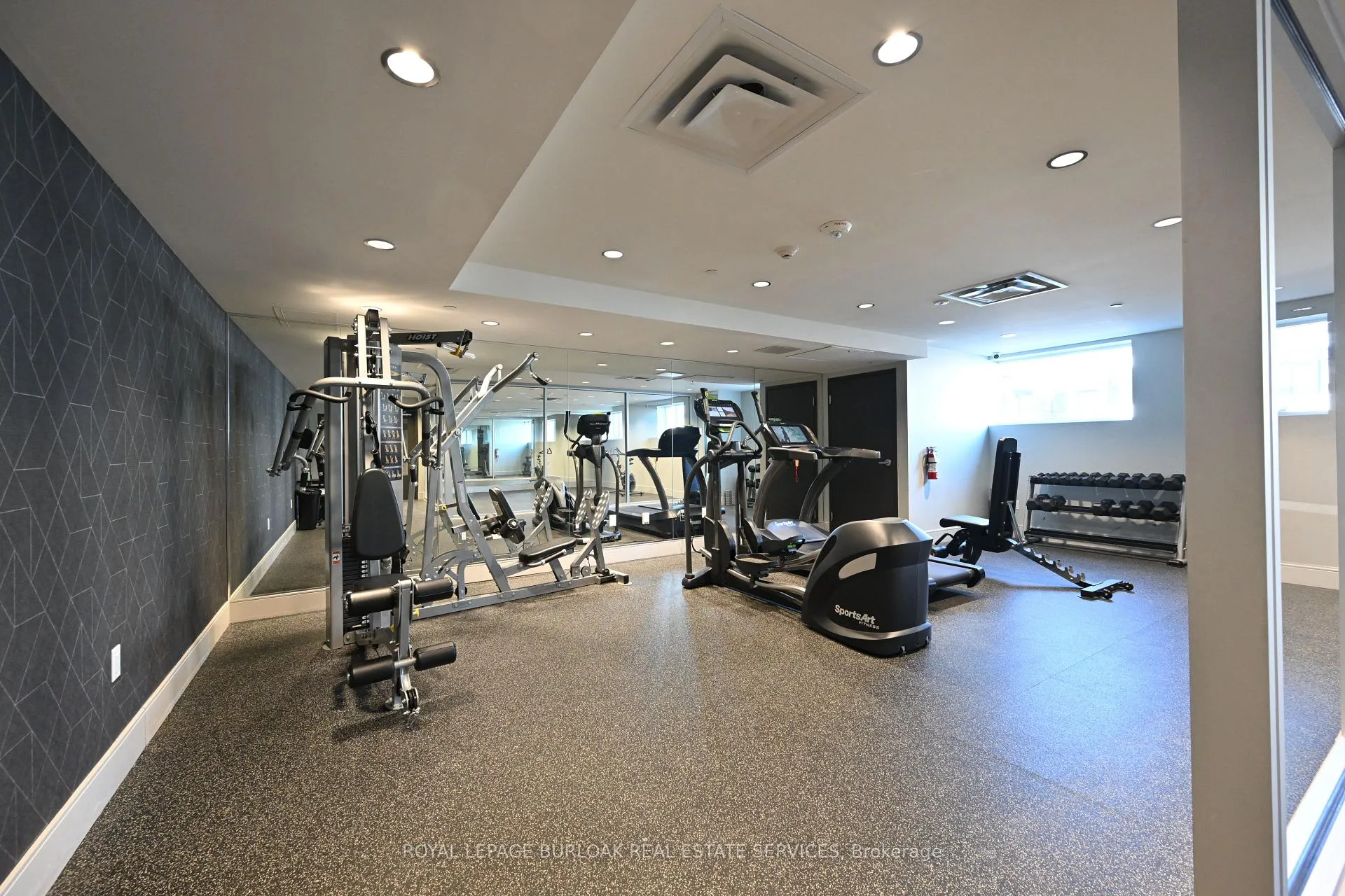 Photo 38 of Unit 409, 16 Markle Crescent, Hamilton, Ancaster — HOMEH