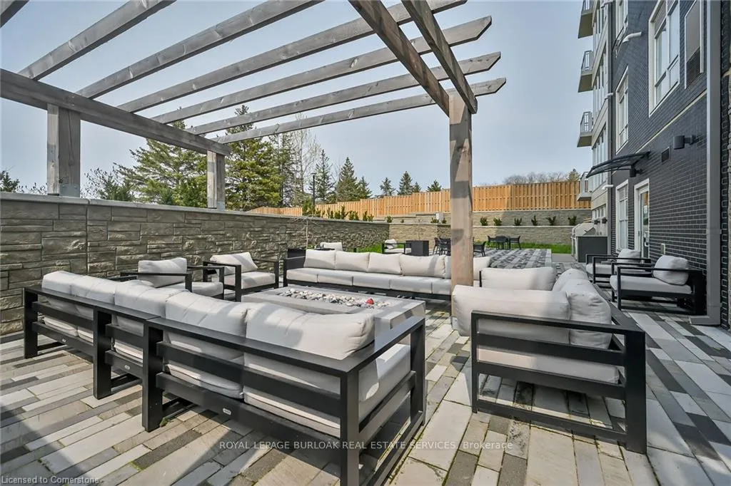 Photo 43 of Unit 409, 16 Markle Crescent, Hamilton, Ancaster — HOMEH