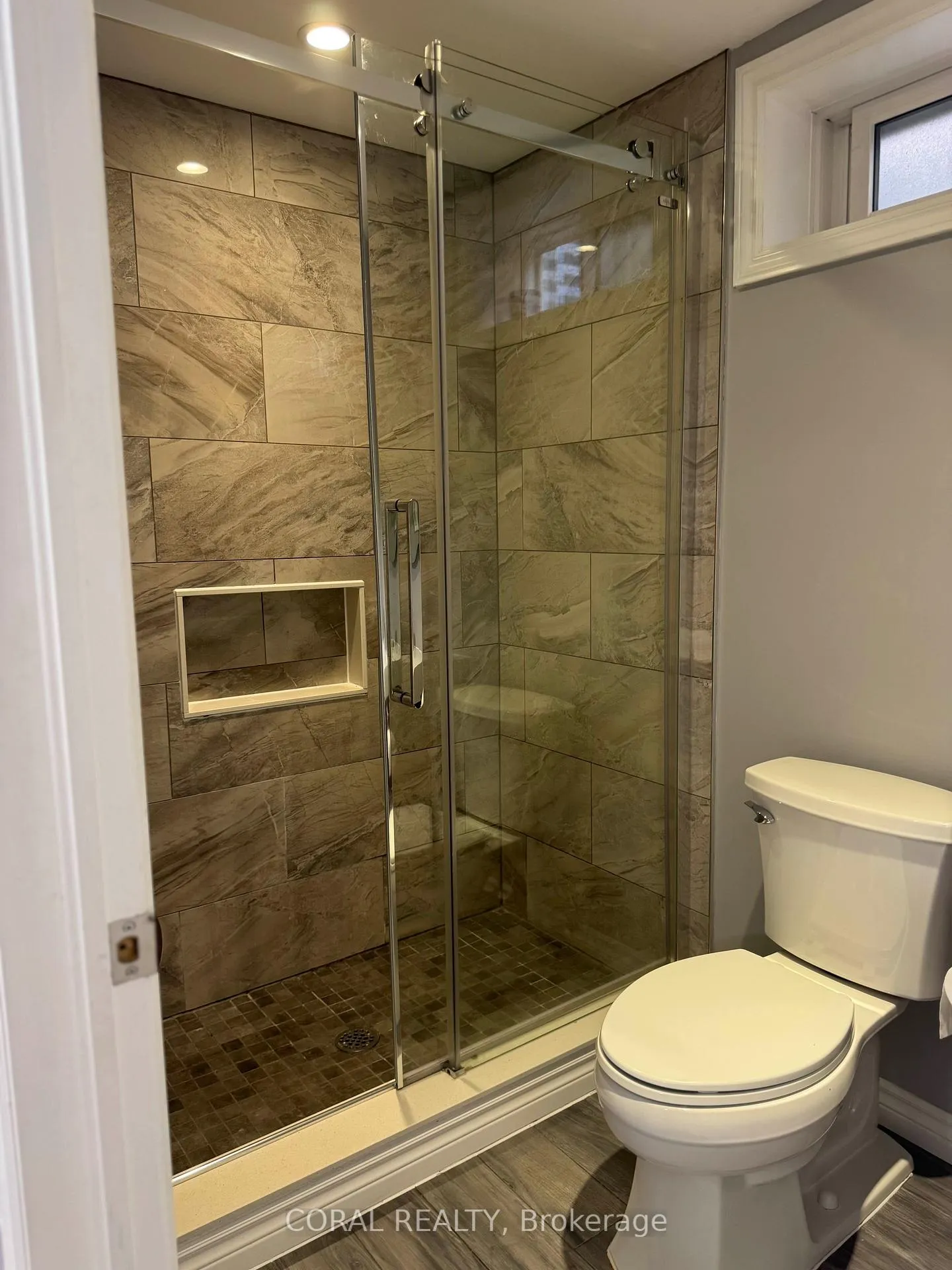 Photo 11 of Unit Lower only, 497 Sundown Crescent, Pickering, Woodlands — HOMEH