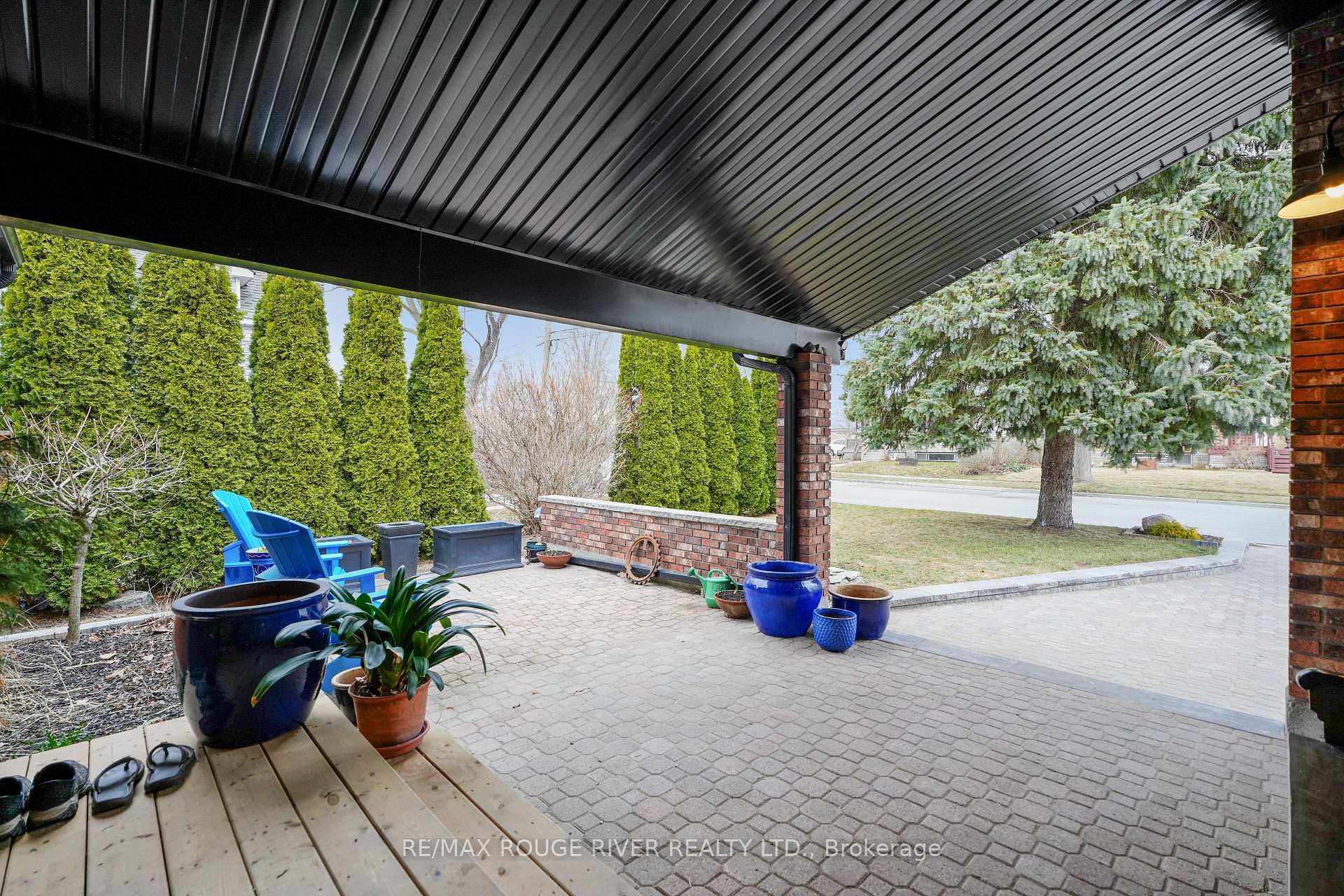 Photo 7 of 433 Henry Street, Cobourg — HOMEH