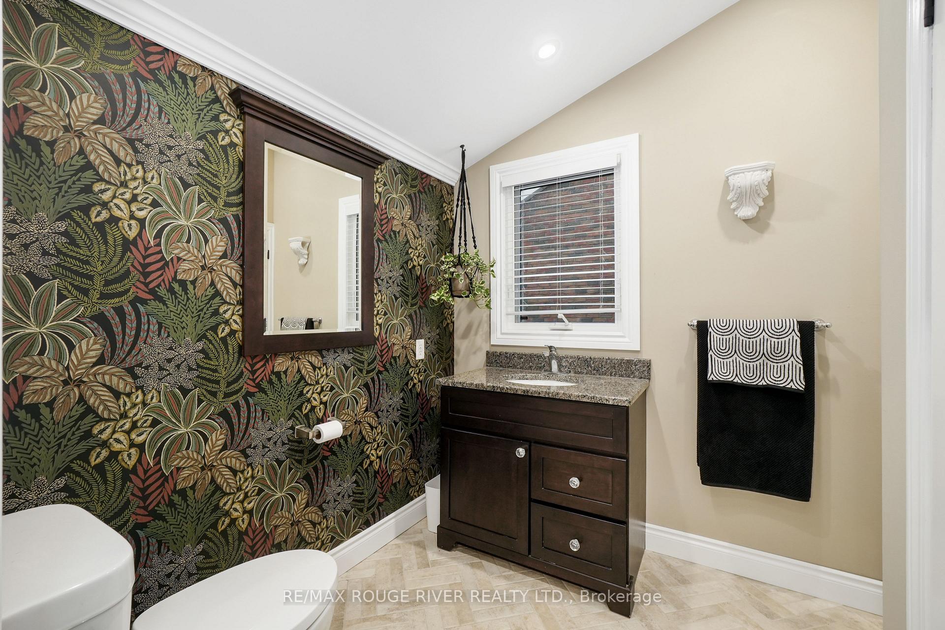 Photo 16 of 433 Henry Street, Cobourg — HOMEH