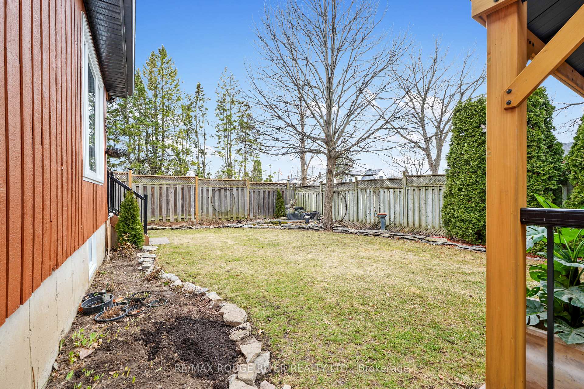 Photo 48 of 433 Henry Street, Cobourg — HOMEH