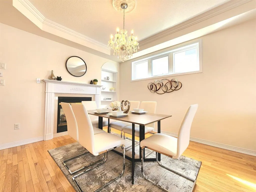 Photo 7 of 48 Starhill Crescent, Markham, Cachet — HOMEH