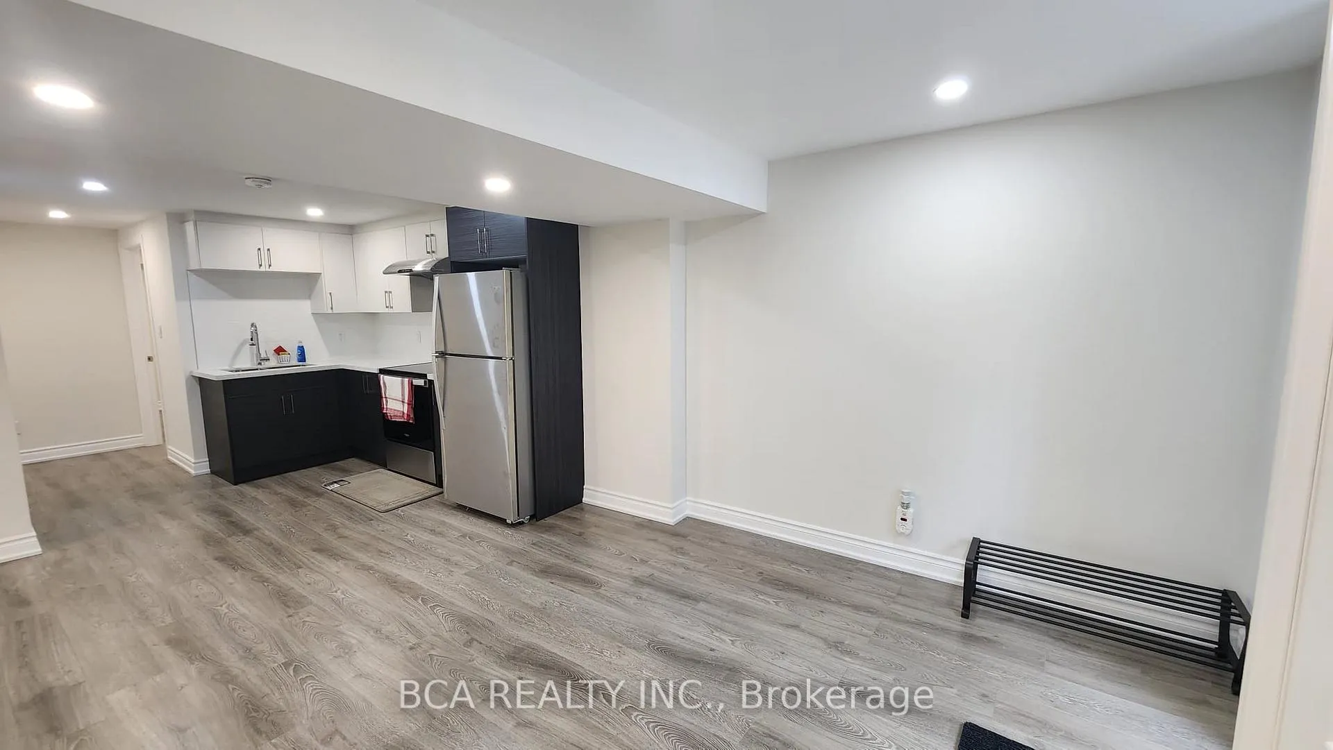 Photo 5 of 282 Tranquil Court, Pickering, Highbush — HOMEH