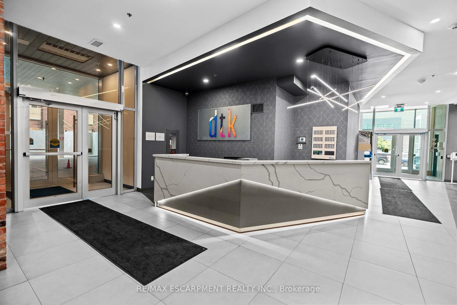 Photo 4 of Unit 712, 60 Frederick Street, Kitchener, City Commercial Core — HOMEH