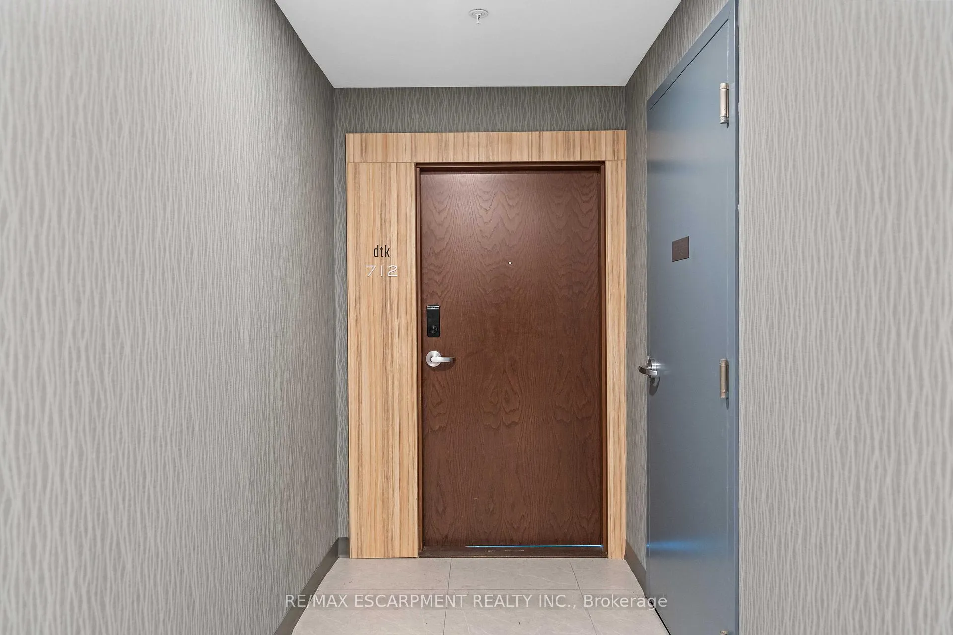 Photo 6 of Unit 712, 60 Frederick Street, Kitchener, City Commercial Core — HOMEH