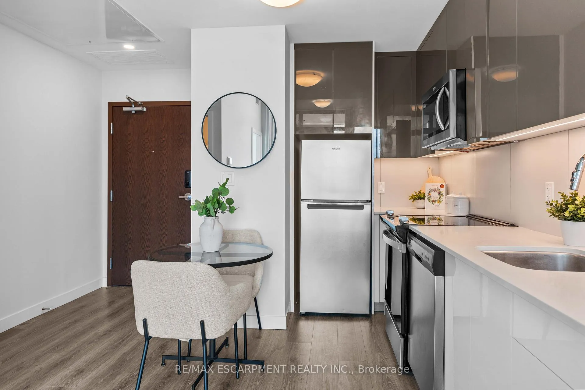 Photo 16 of Unit 712, 60 Frederick Street, Kitchener, City Commercial Core — HOMEH