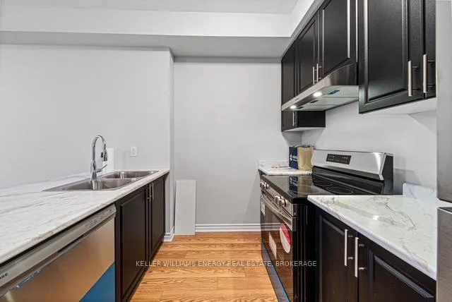 Photo 7 of 1188 Greentree Path N, Oshawa, Kedron — HOMEH