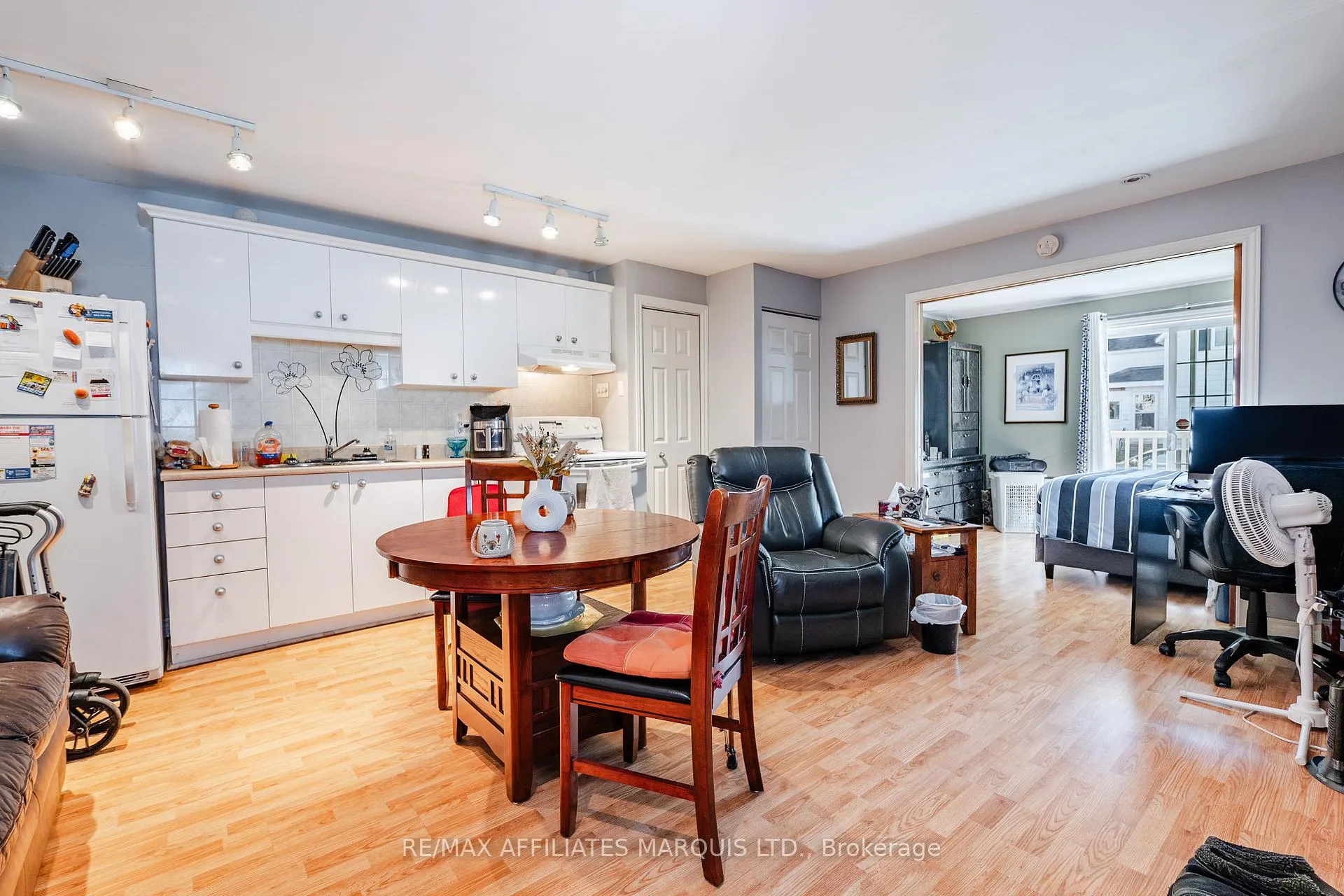 Photo 6 of 311 Sixth Street E, Cornwall — HOMEH