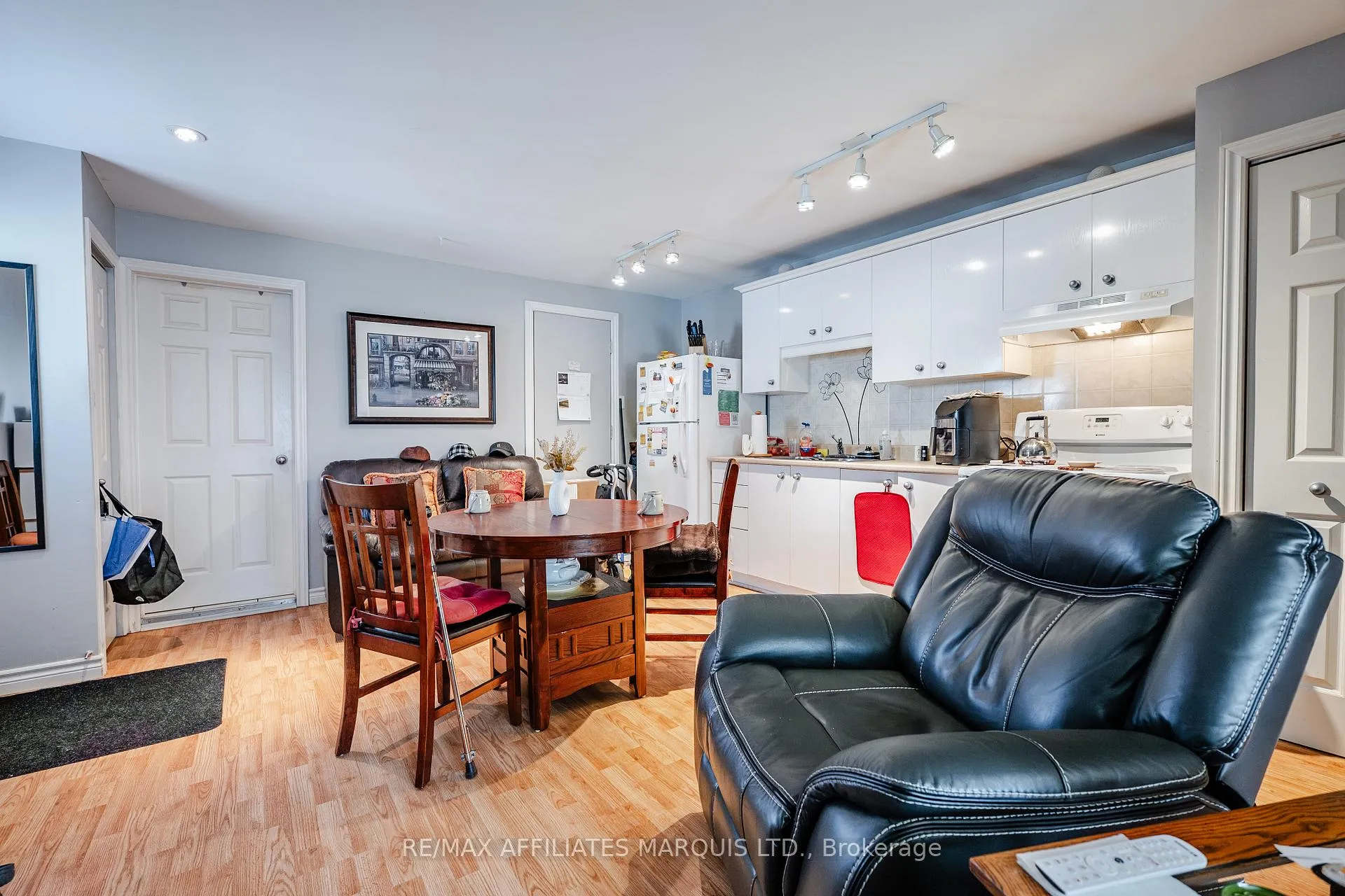 Photo 9 of 311 Sixth Street E, Cornwall — HOMEH