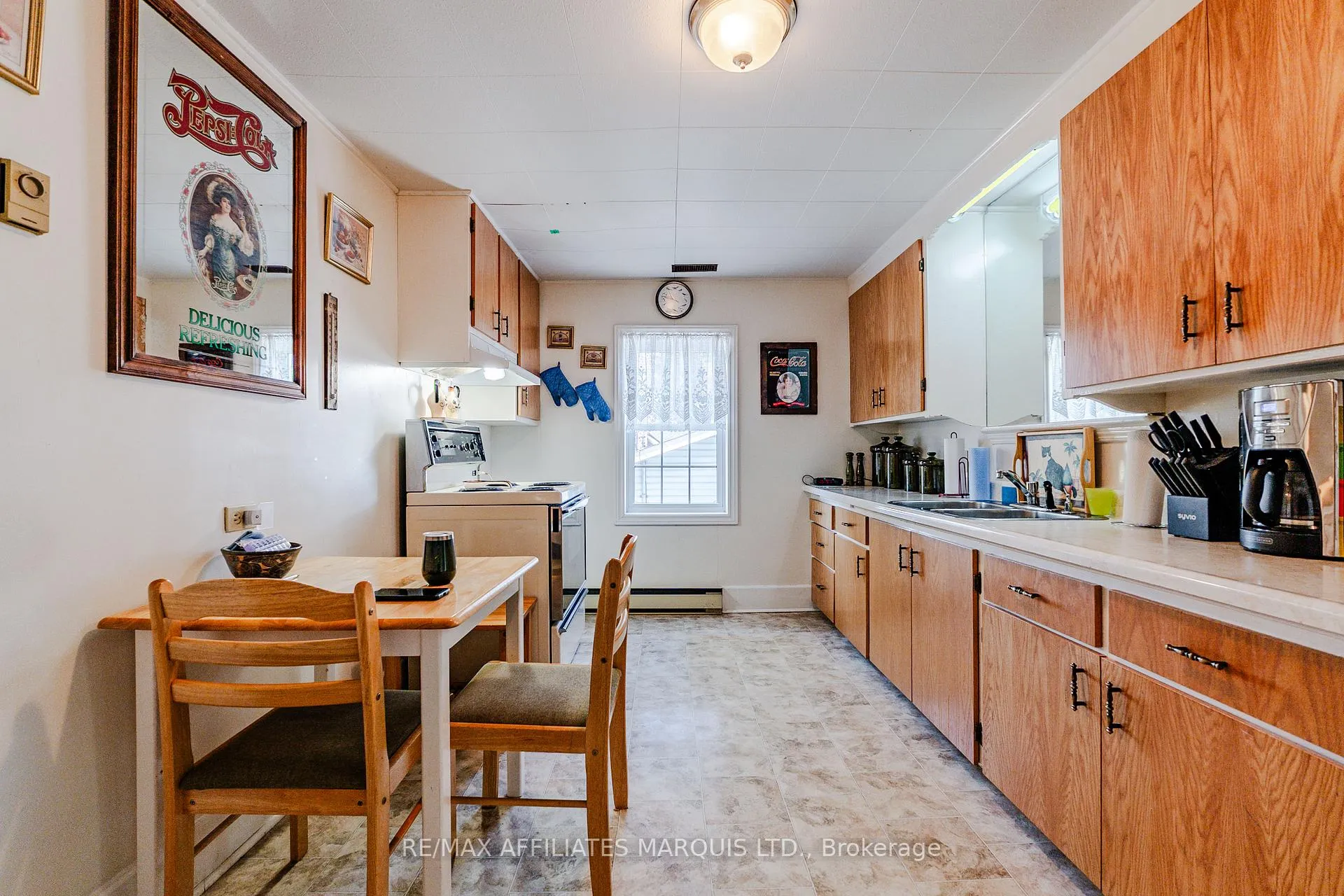 Photo 24 of 311 Sixth Street E, Cornwall — HOMEH