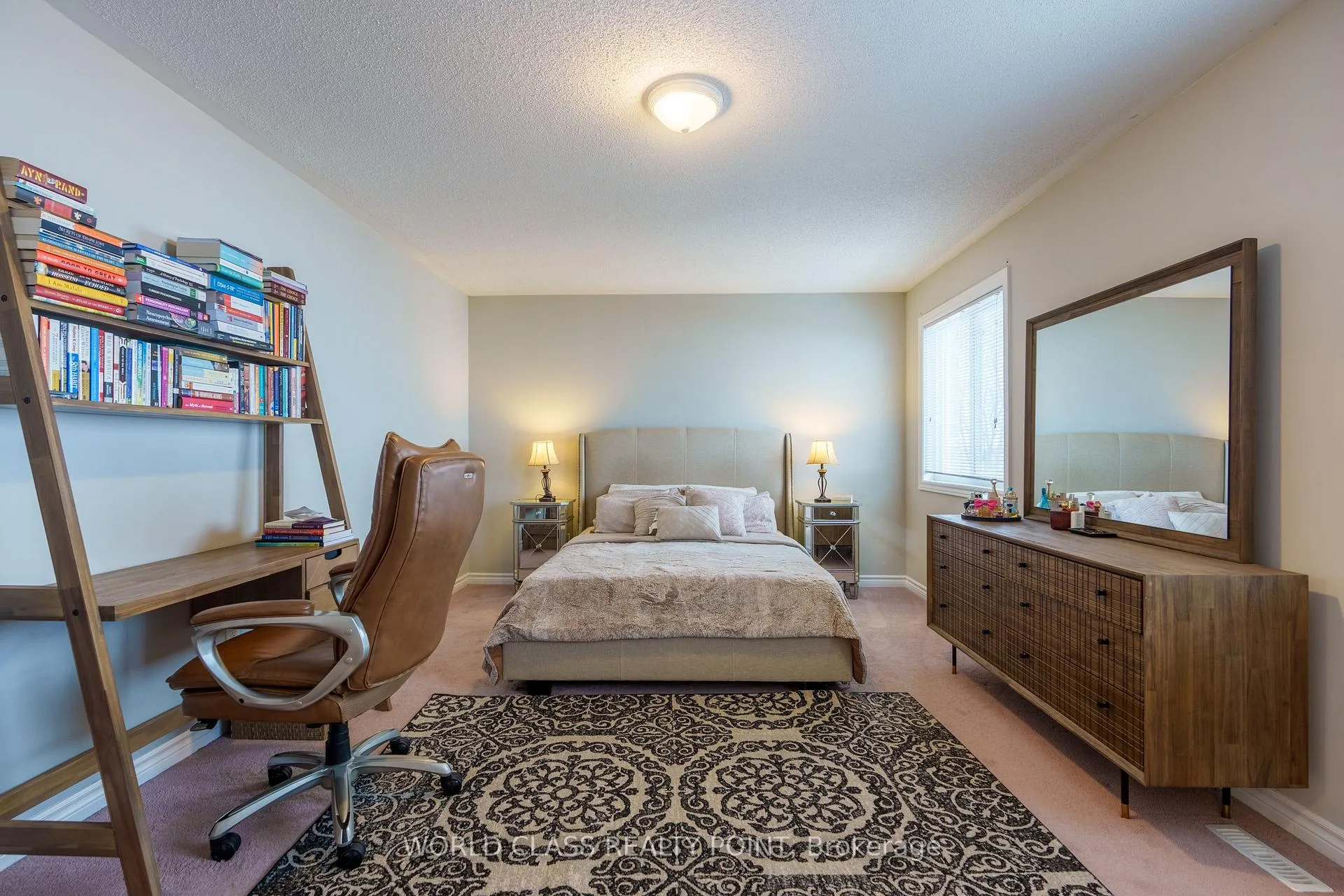 Photo 18 of 19 Partner Drive, Clarington, Courtice — HOMEH