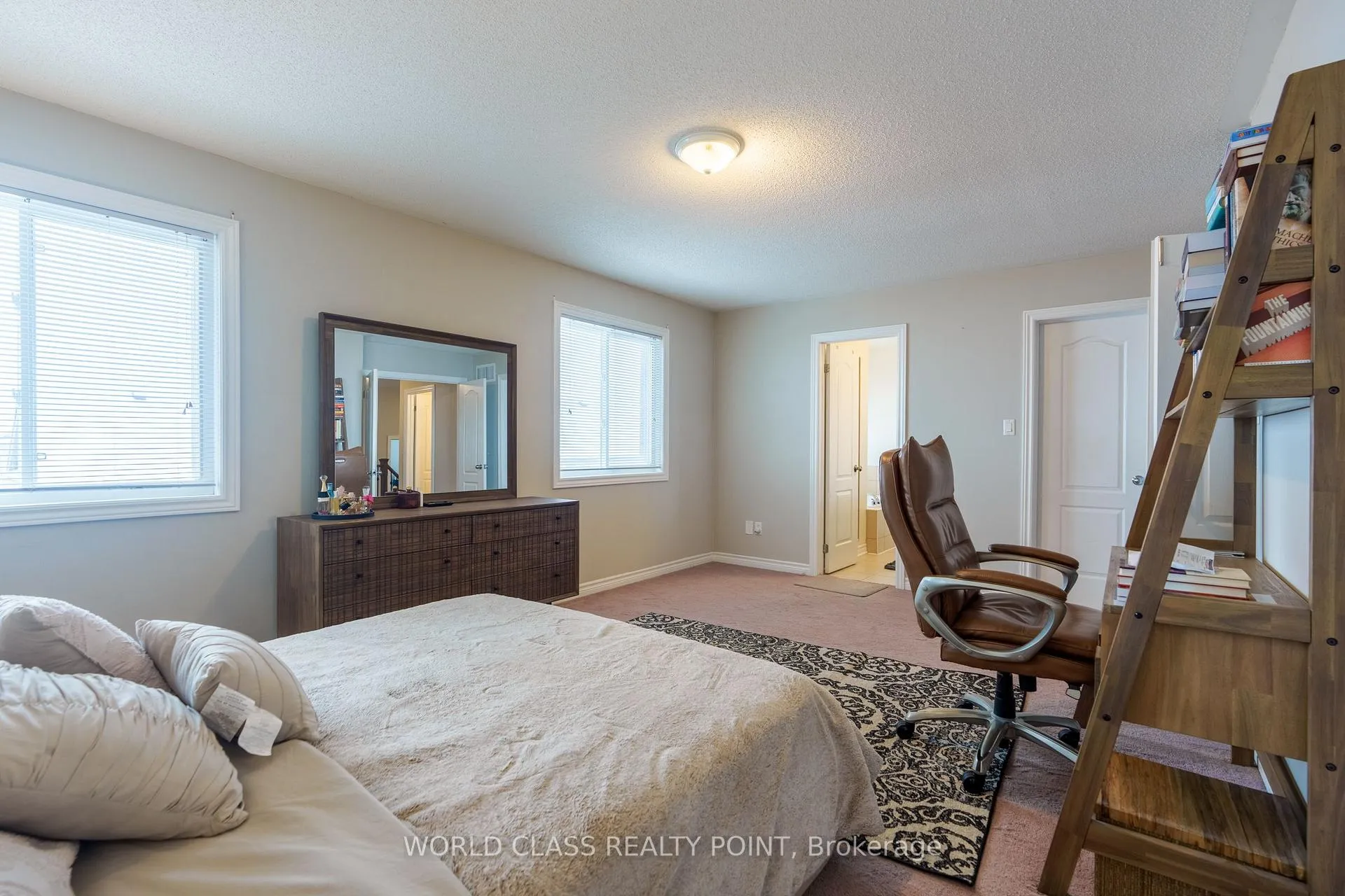 Photo 20 of 19 Partner Drive, Clarington, Courtice — HOMEH