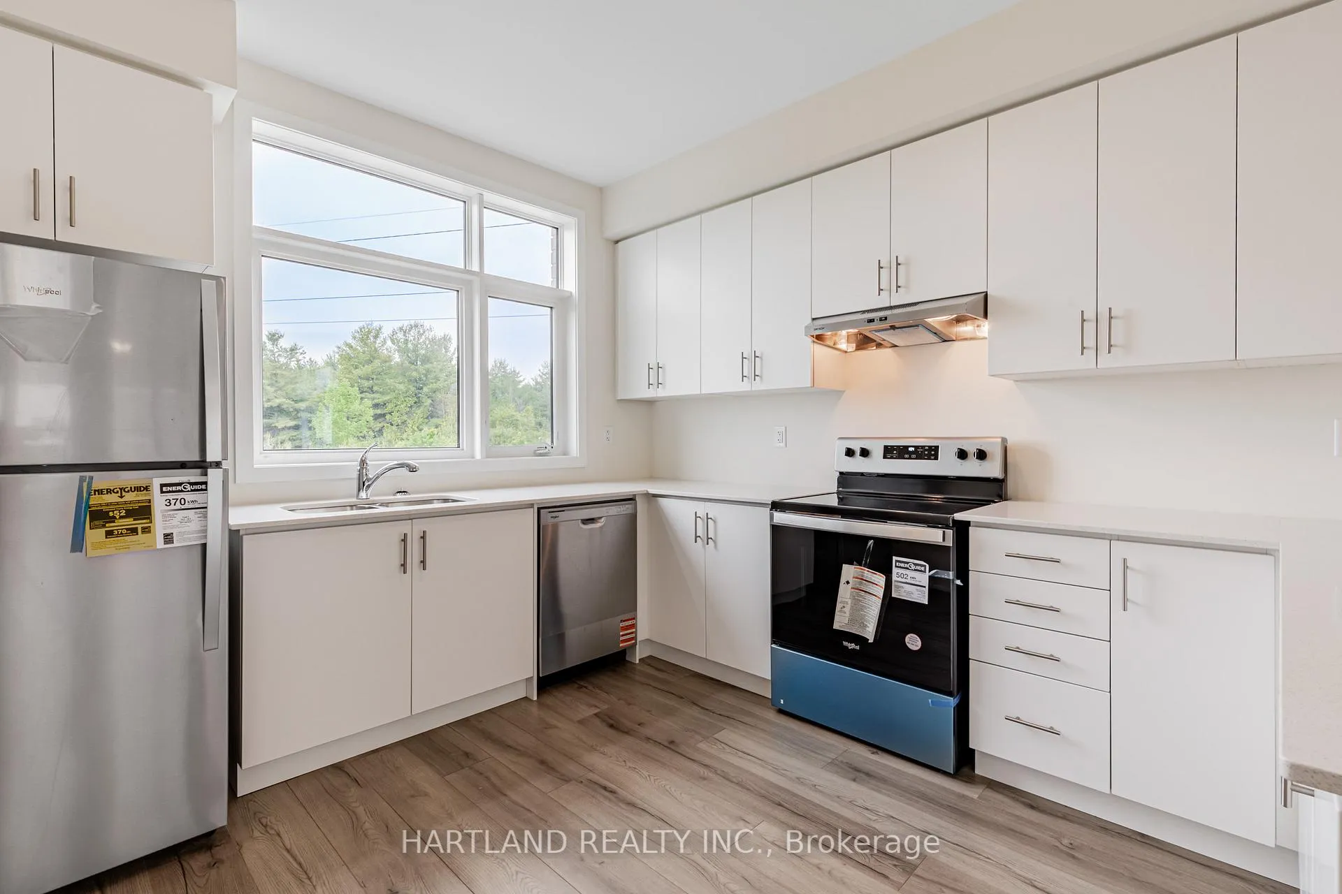 Photo 8 of Unit 710, 1695 Dersan Street, Pickering, Duffin Heights — HOMEH