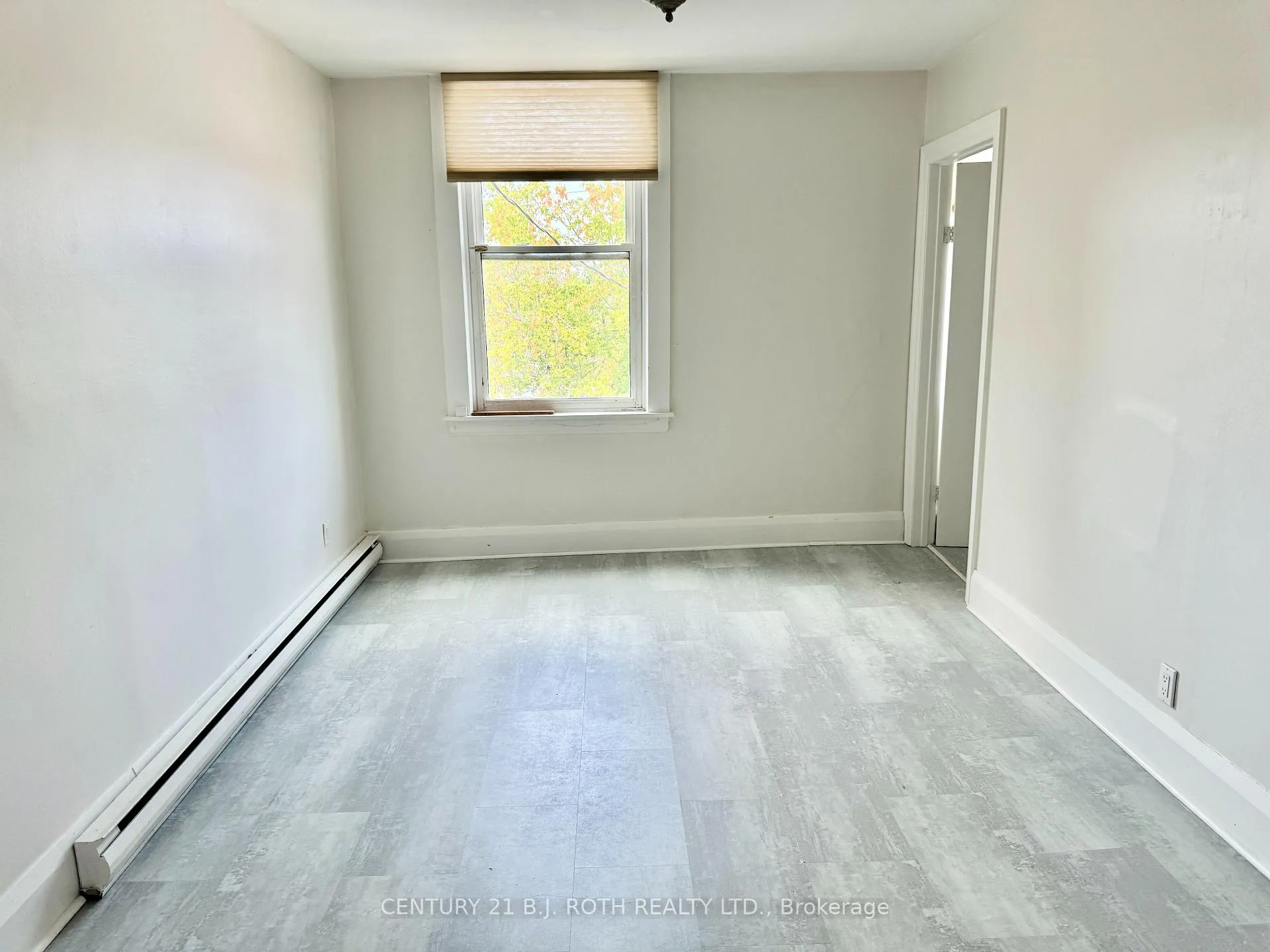 Photo 9 of Unit 2, 177 Queen Street, Scugog, Port Perry — HOMEH