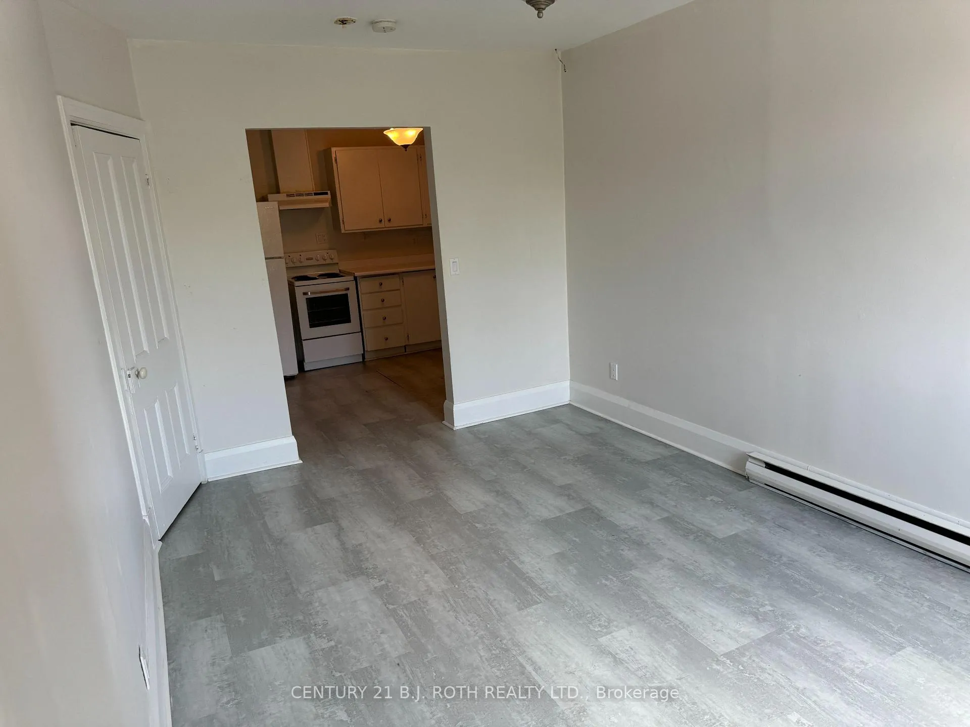 Photo 10 of Unit 2, 177 Queen Street, Scugog, Port Perry — HOMEH