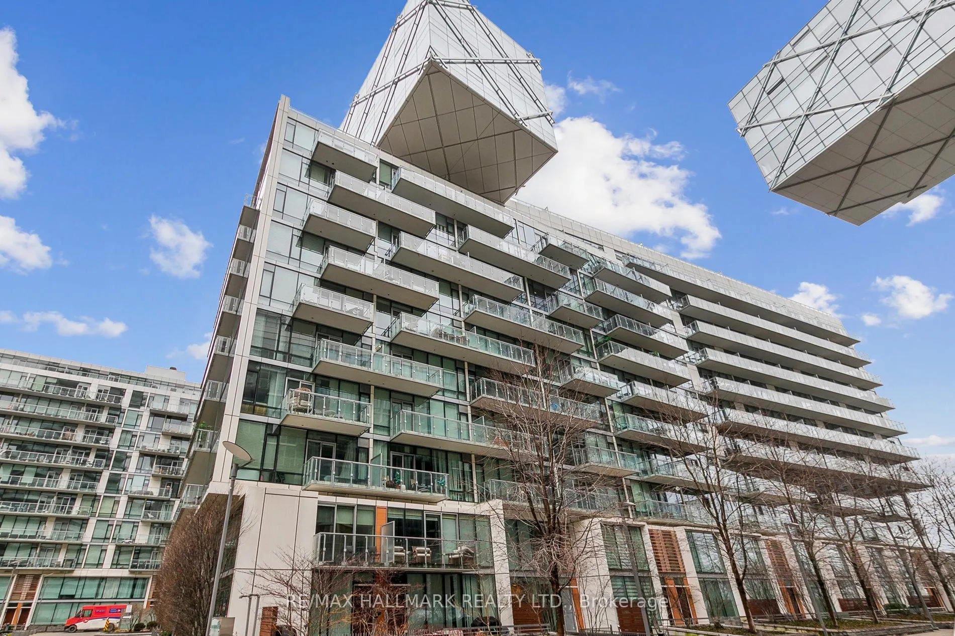 Photo 1 of Unit TH103, 39 Queens Quay E, Toronto, Waterfront Communities — HOMEH