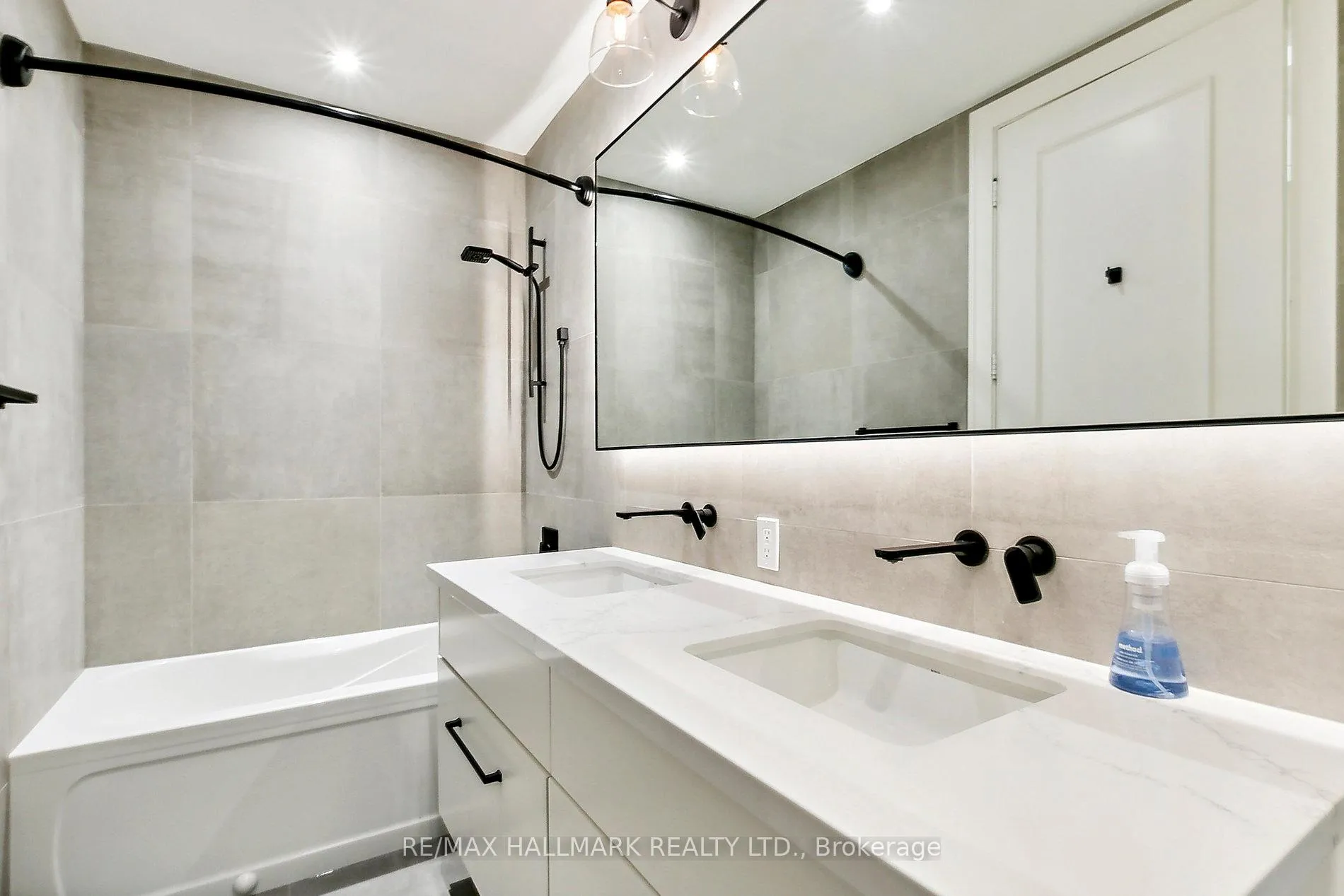 Photo 28 of Unit TH103, 39 Queens Quay E, Toronto, Waterfront Communities — HOMEH