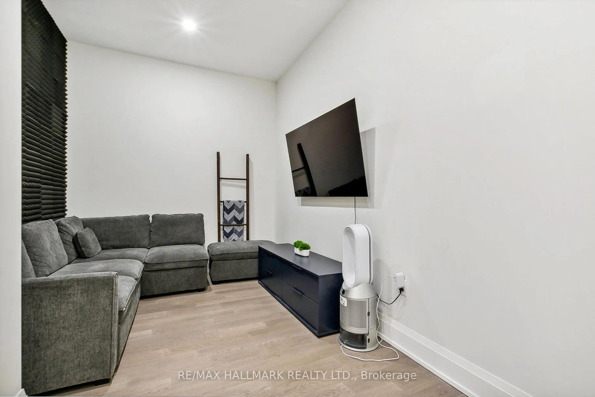 Photo 29 of Unit TH103, 39 Queens Quay E, Toronto, Waterfront Communities — HOMEH
