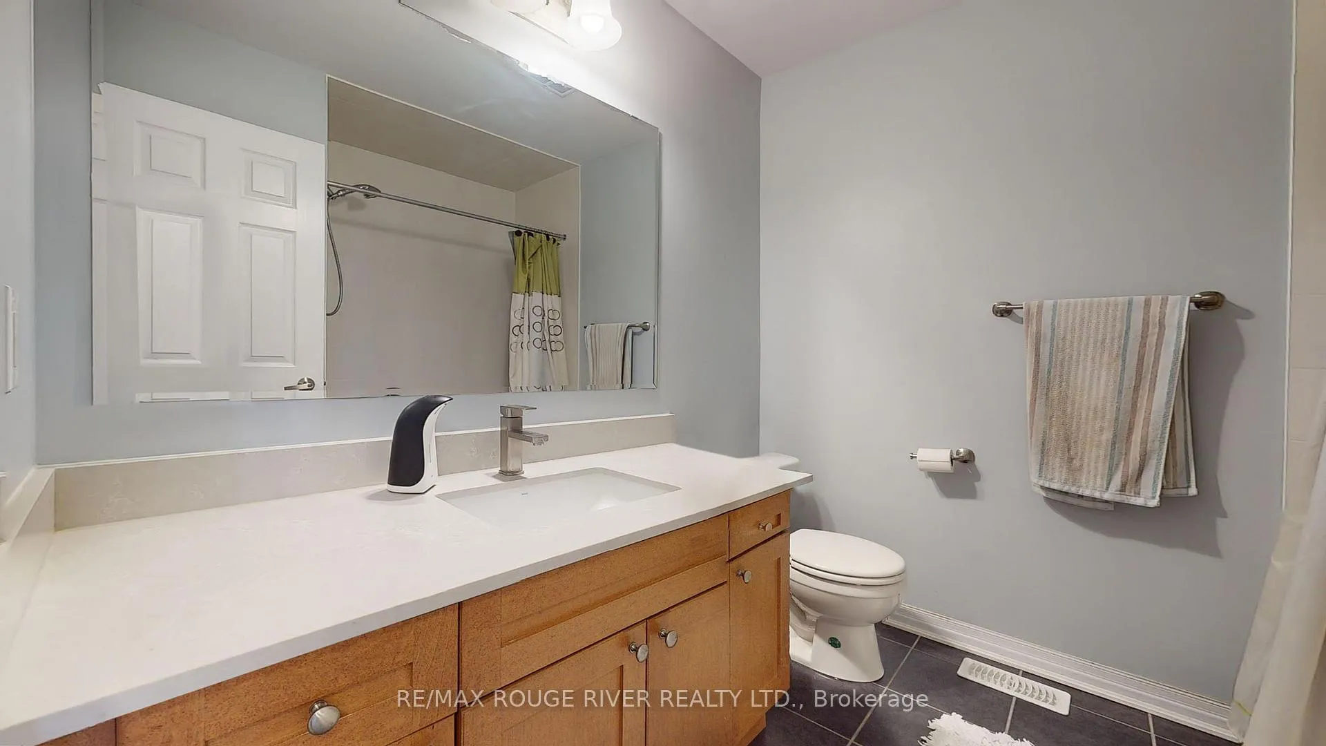 Photo 30 of 1834 Misthollow Drive, Pickering, Duffin Heights — HOMEH