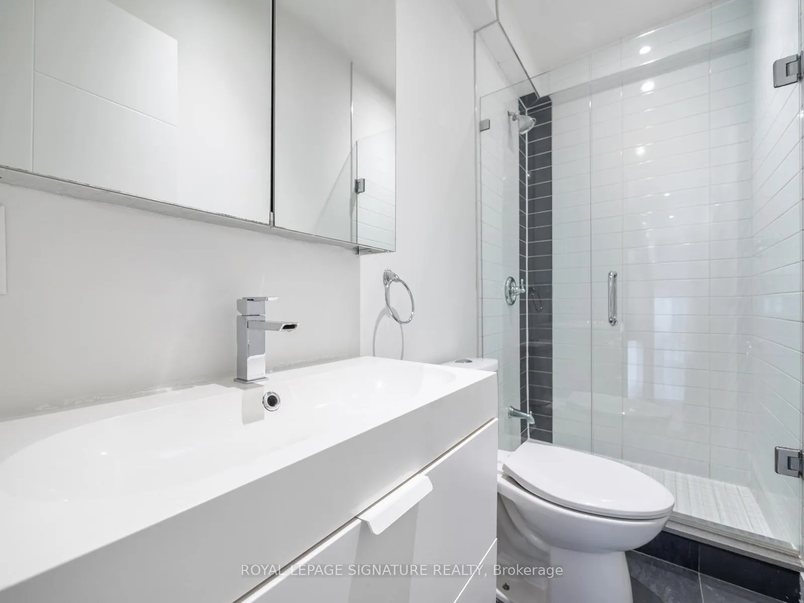 Photo 21 of 512 Eastern Avenue, Toronto, South Riverdale — HOMEH