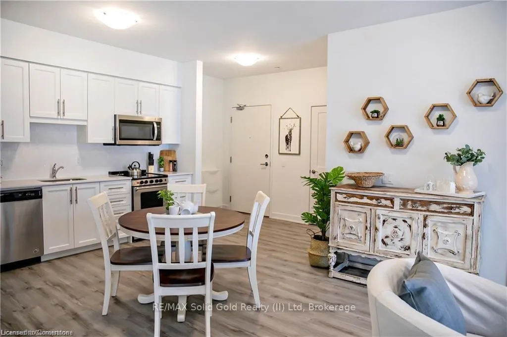 Photo 10 of Unit 238, 110 Fergus Avenue, Kitchener — HOMEH