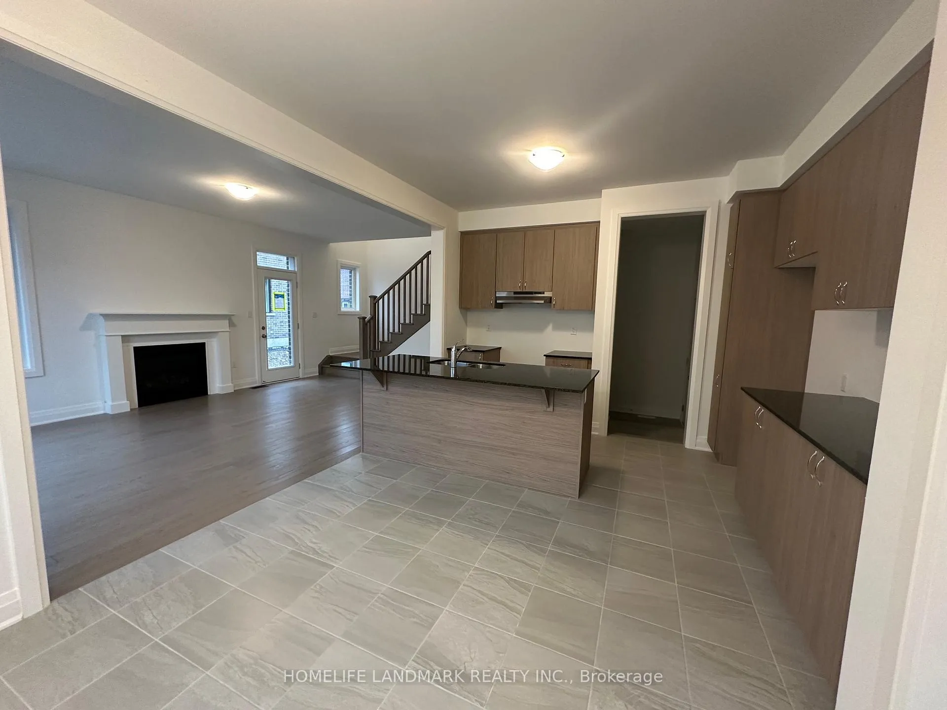 Photo 6 of 1516 Honey Locust Place, Pickering, Rural Pickering — HOMEH