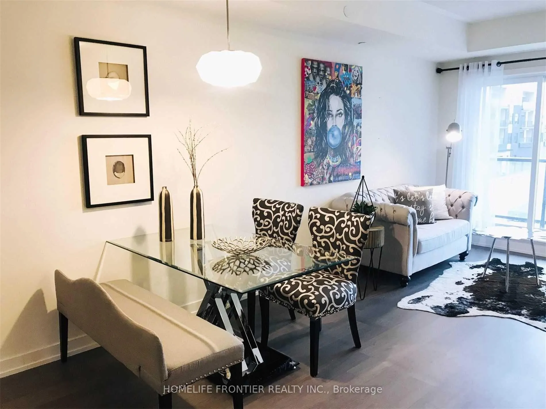 Photo 3 of Unit 304, 555 William Graham Drive, Aurora, Rural Aurora — HOMEH