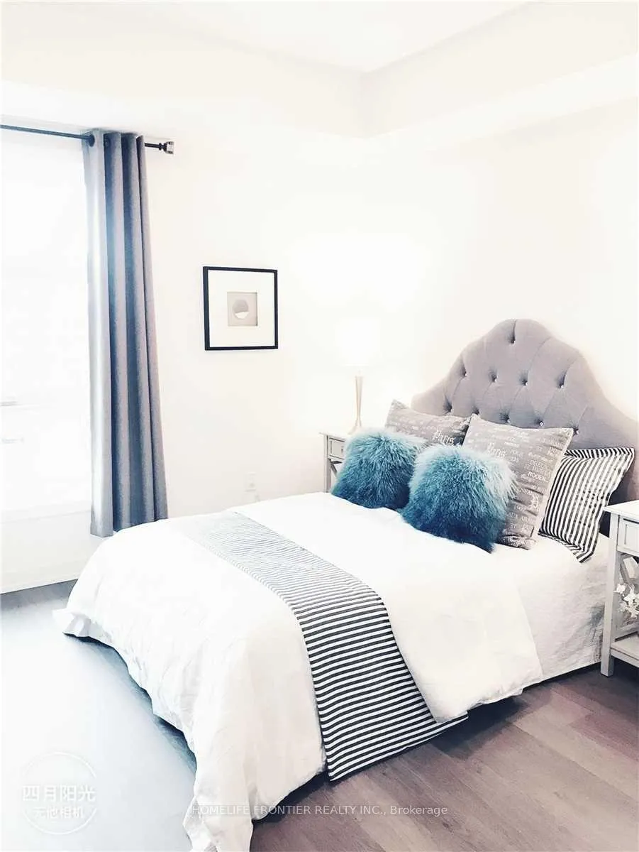 Photo 9 of Unit 304, 555 William Graham Drive, Aurora, Rural Aurora — HOMEH