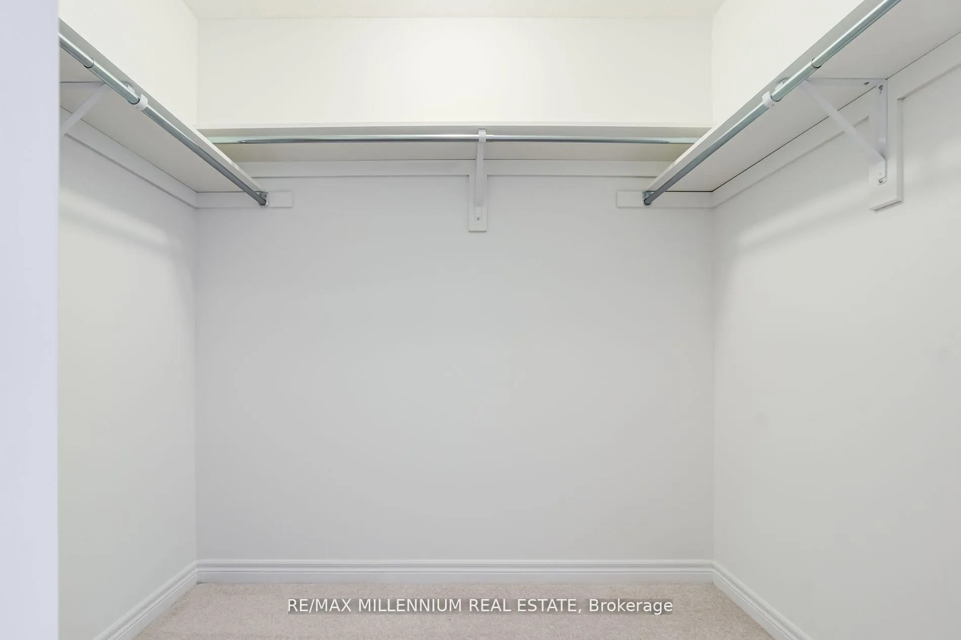 Photo 14 of 2040 Cameron Lott Crescent E, Oshawa, Kedron — HOMEH