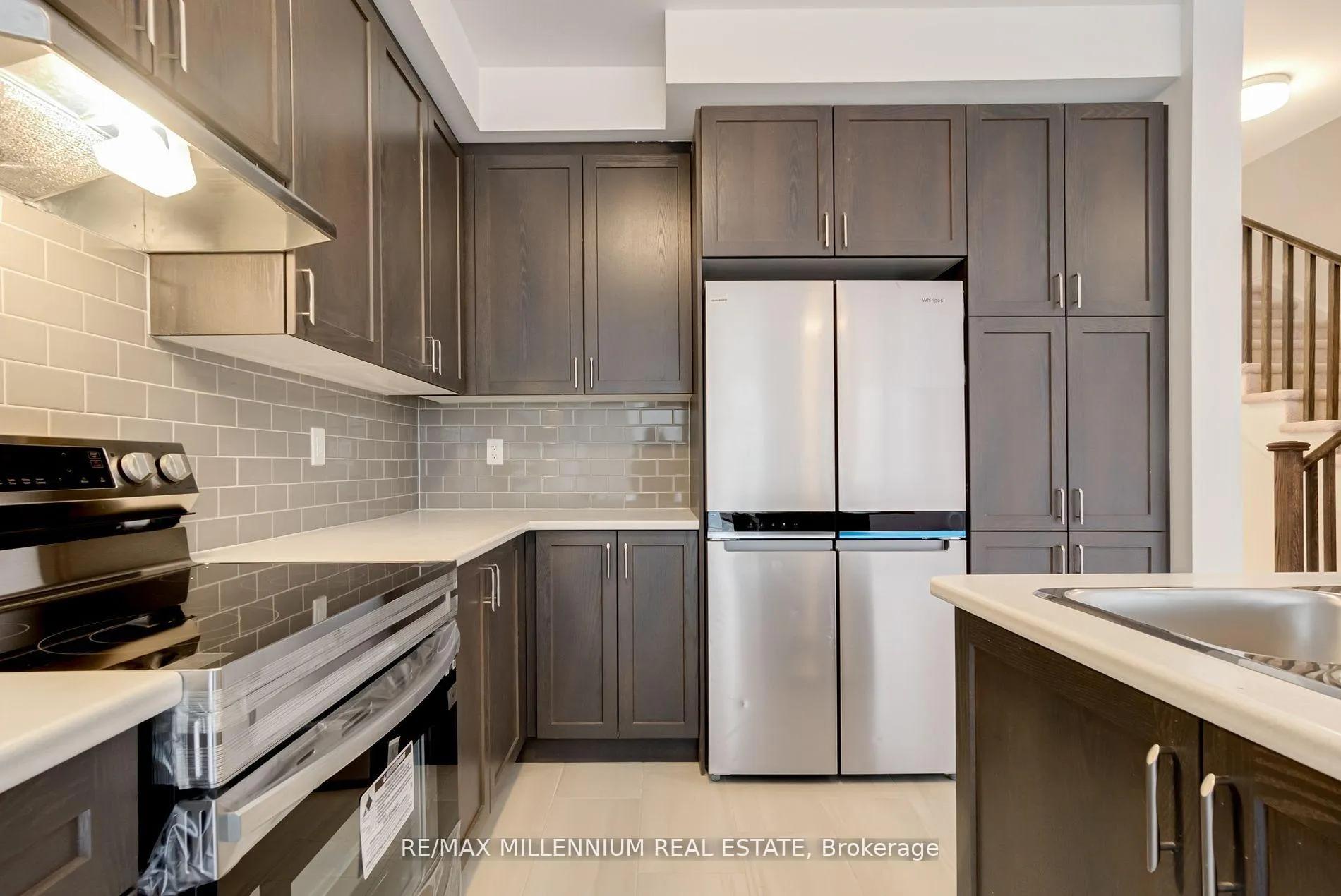 Photo 18 of 2040 Cameron Lott Crescent E, Oshawa, Kedron — HOMEH