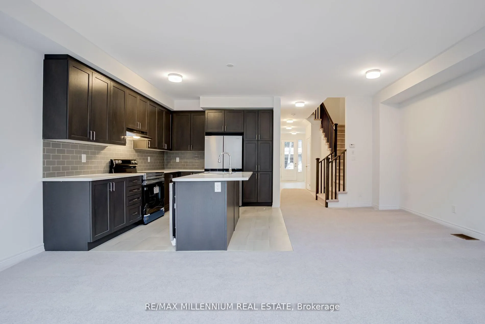 Photo 28 of 2040 Cameron Lott Crescent E, Oshawa, Kedron — HOMEH