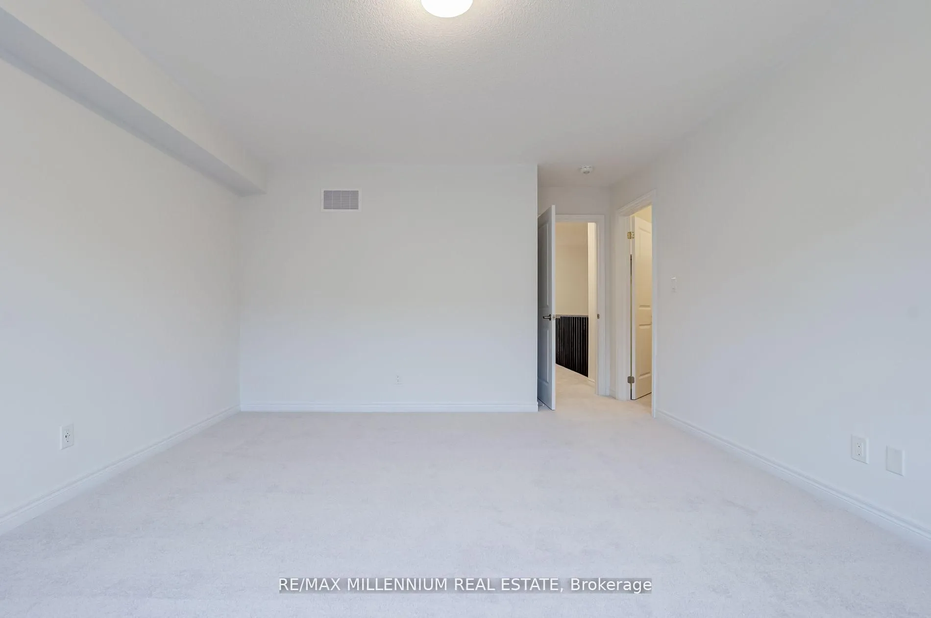Photo 29 of 2040 Cameron Lott Crescent E, Oshawa, Kedron — HOMEH