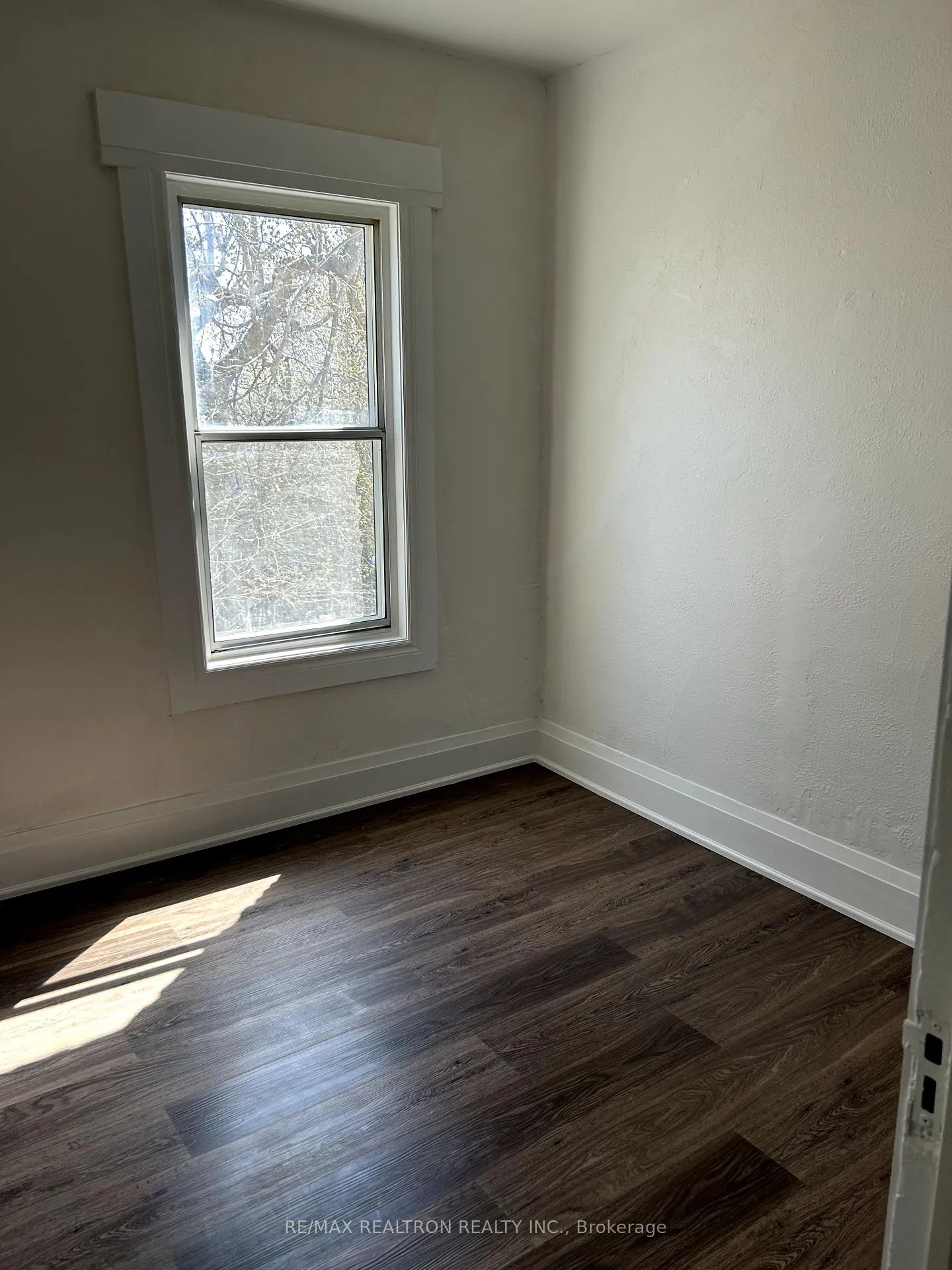 Photo 9 of Unit 3, 1295 Gerrard Street E, Toronto, Greenwood-Coxwell — HOMEH