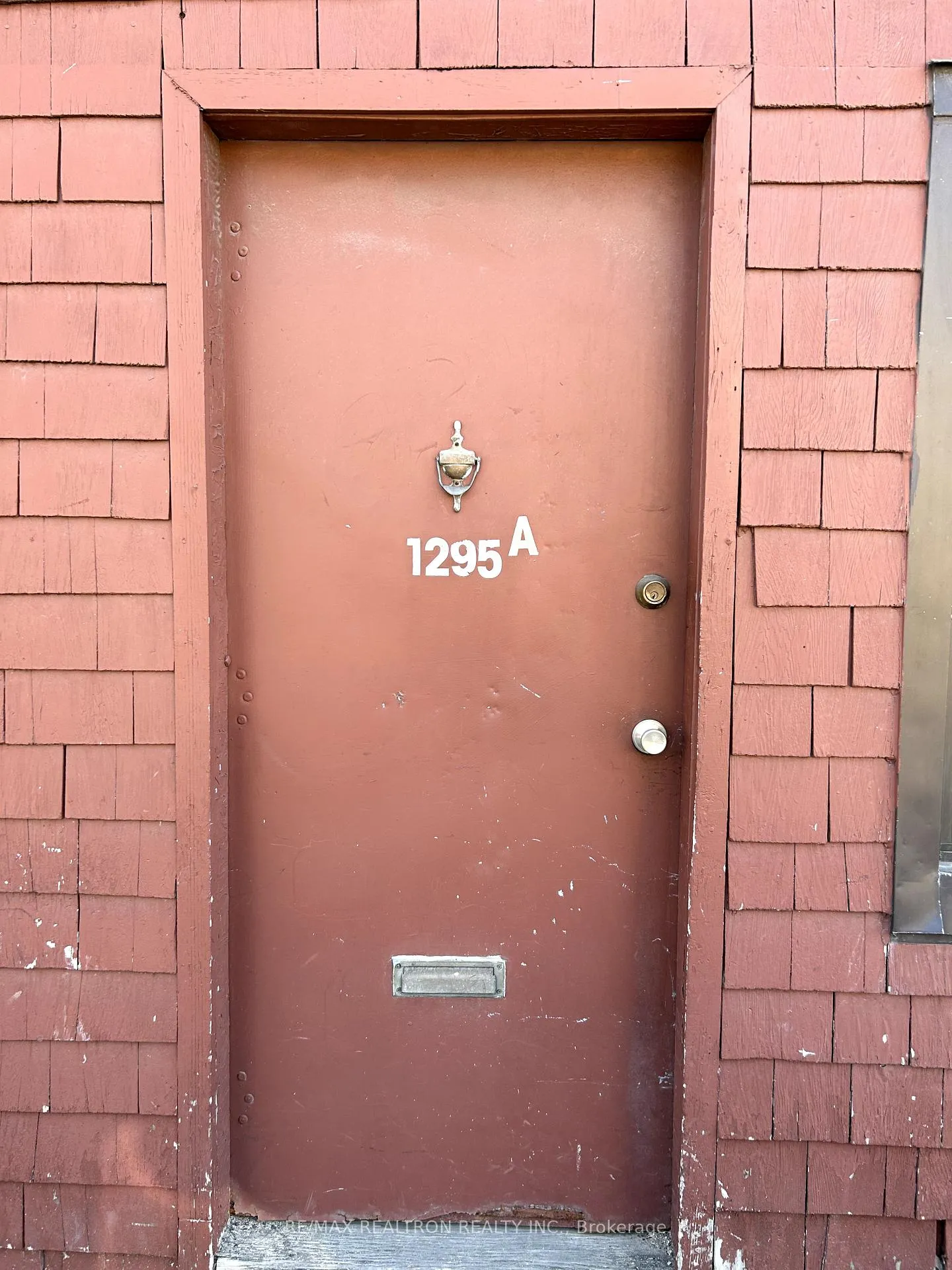 Photo 18 of Unit 3, 1295 Gerrard Street E, Toronto, Greenwood-Coxwell — HOMEH