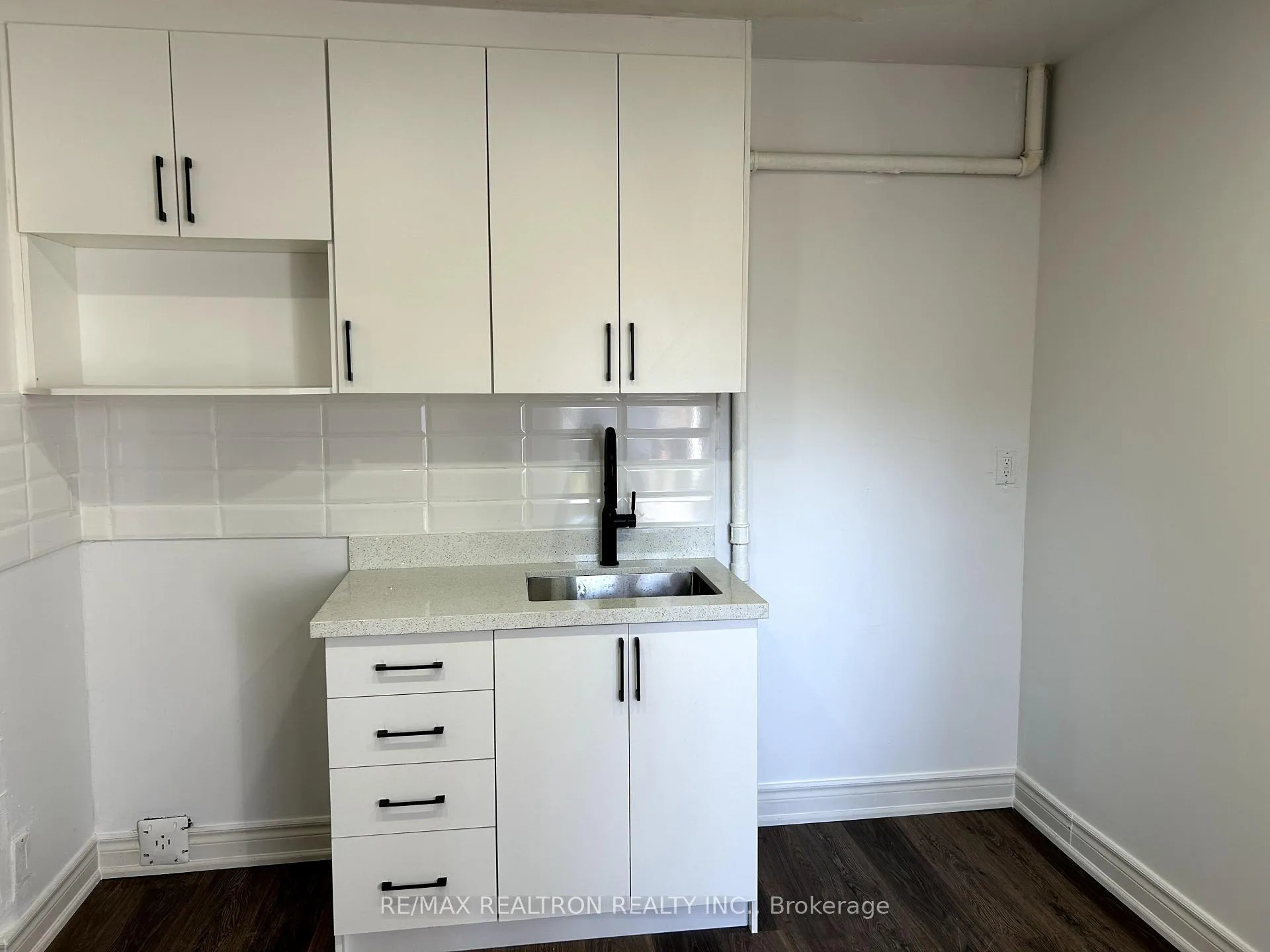 Photo 21 of Unit 3, 1295 Gerrard Street E, Toronto, Greenwood-Coxwell — HOMEH