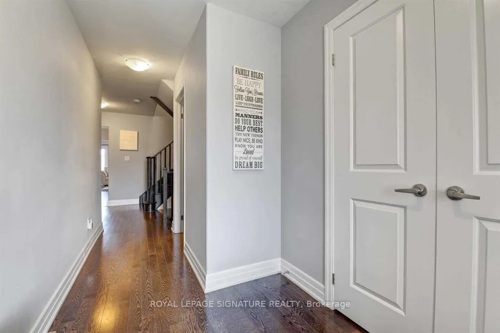 Photo 4 of 1784 Silverstone Crescent, Oshawa, Samac — HOMEH