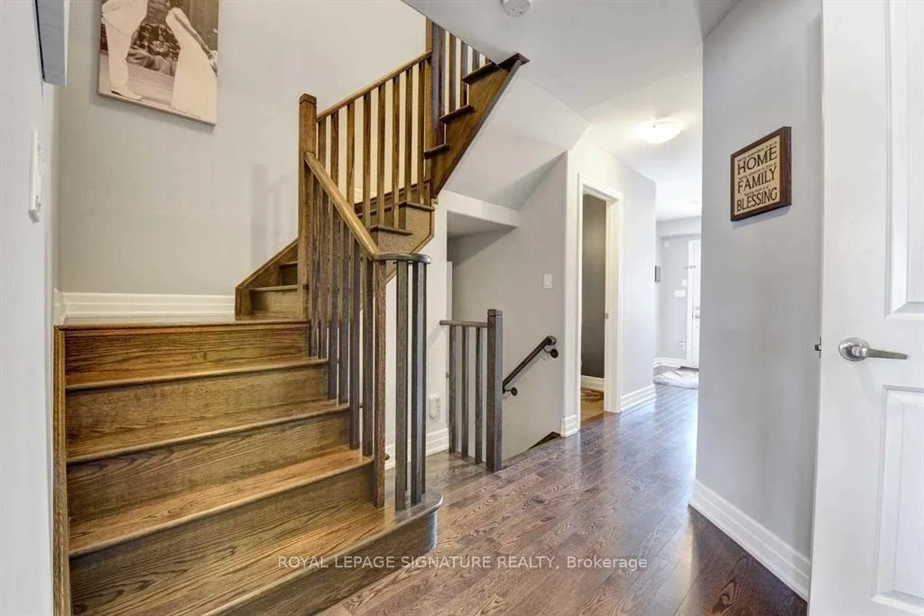 Photo 5 of 1784 Silverstone Crescent, Oshawa, Samac — HOMEH