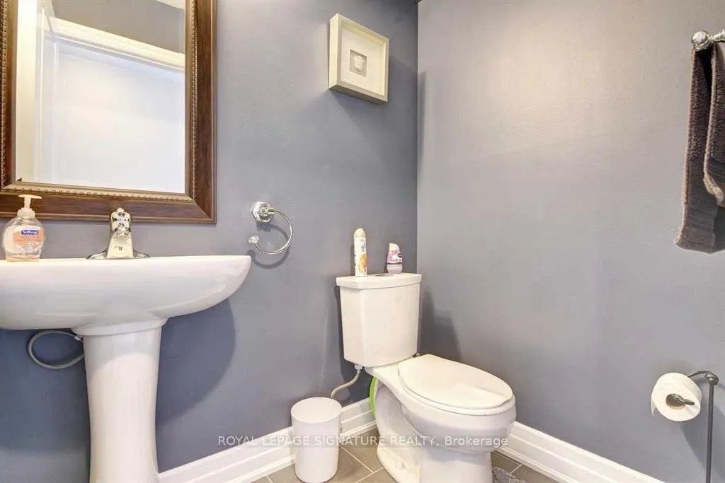 Photo 11 of 1784 Silverstone Crescent, Oshawa, Samac — HOMEH