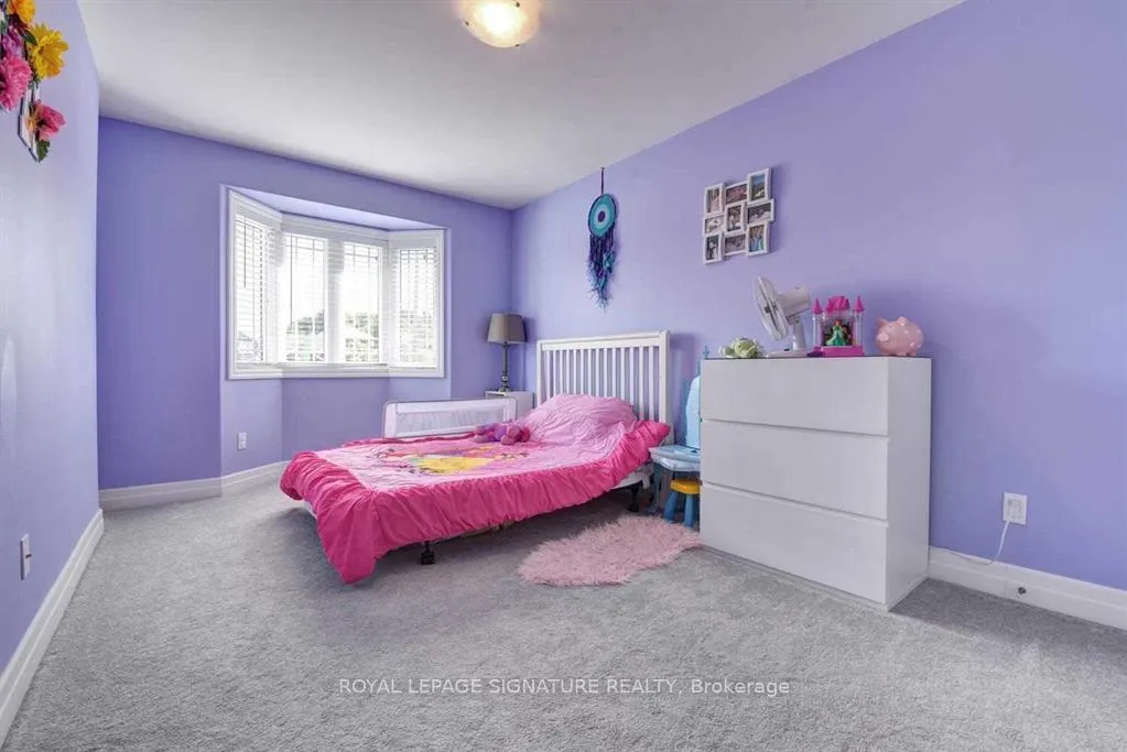 Photo 14 of 1784 Silverstone Crescent, Oshawa, Samac — HOMEH