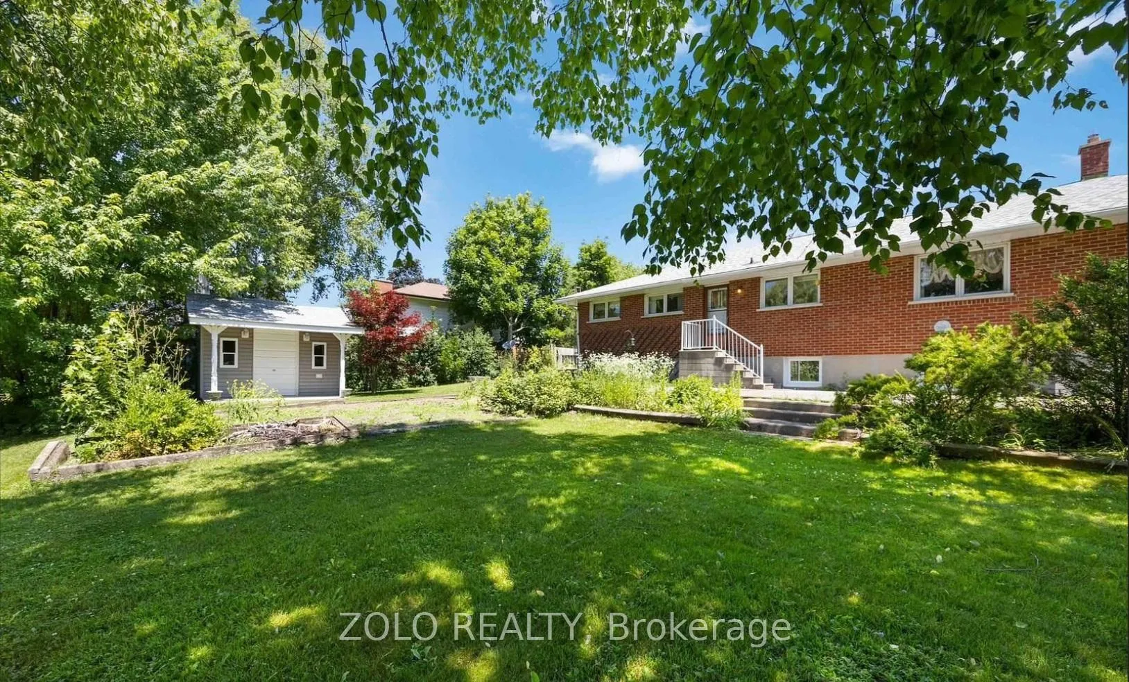 Photo 2 of 2076 Avalon Street, Oshawa, Kedron — HOMEH
