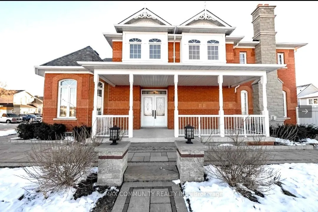 Front of Unit Lower, 1 Hesham Drive