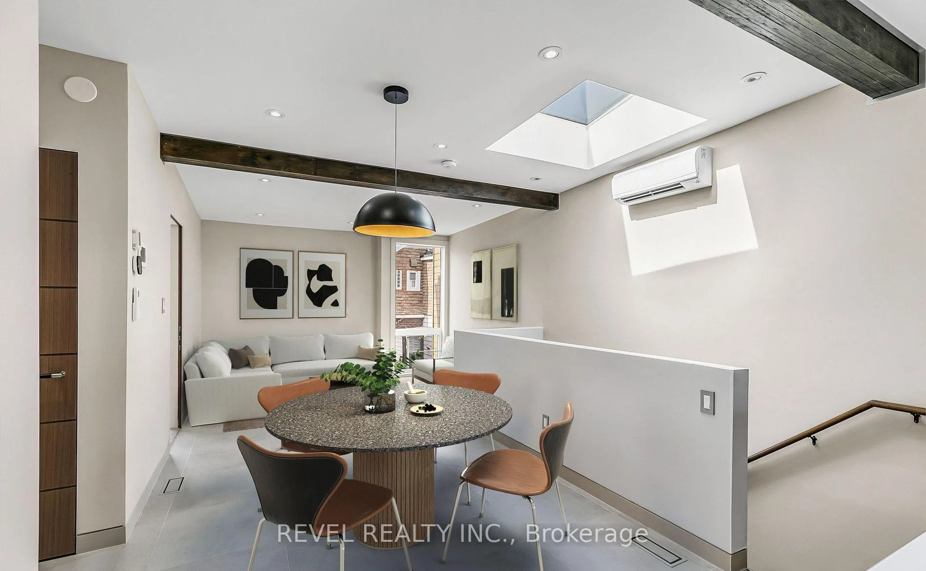 Photo 3 of Unit Private Loft, 27 Chisholm Avenue, Toronto, East End-Danforth — HOMEH
