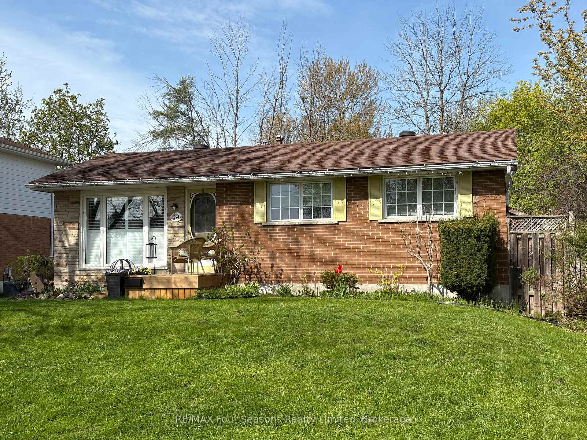 Front of 19 Clarkson Crescent