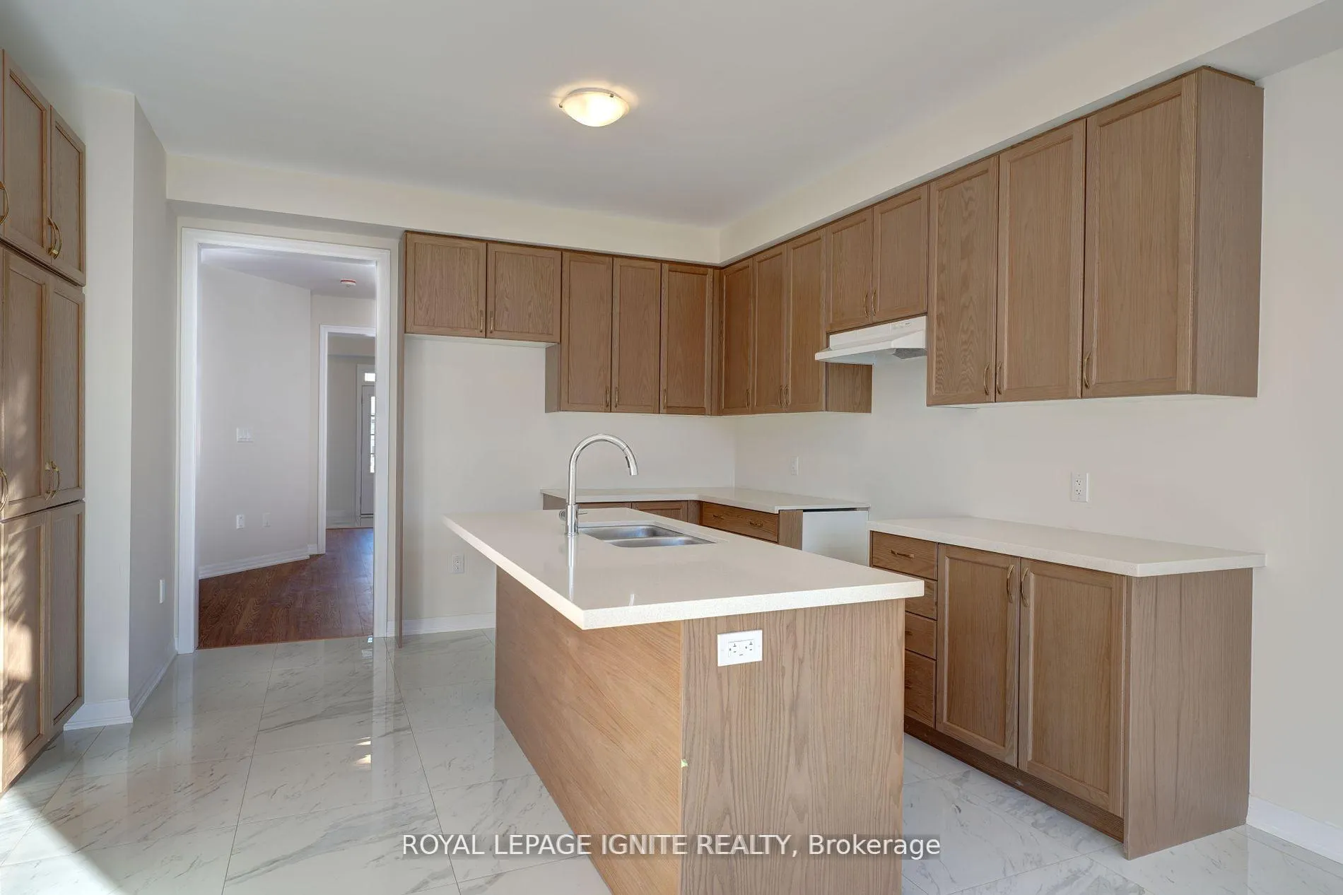 Photo 7 of 11 ED Ewert Avenue, Clarington, Newcastle — HOMEH