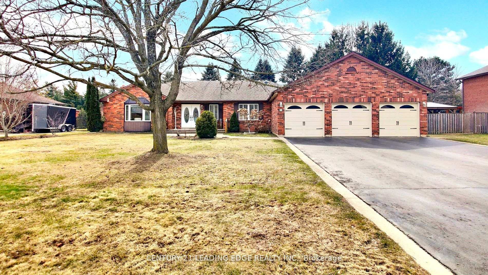 Photo 1 of 25 Colleen Crescent, Caledon, Caledon East — HOMEH